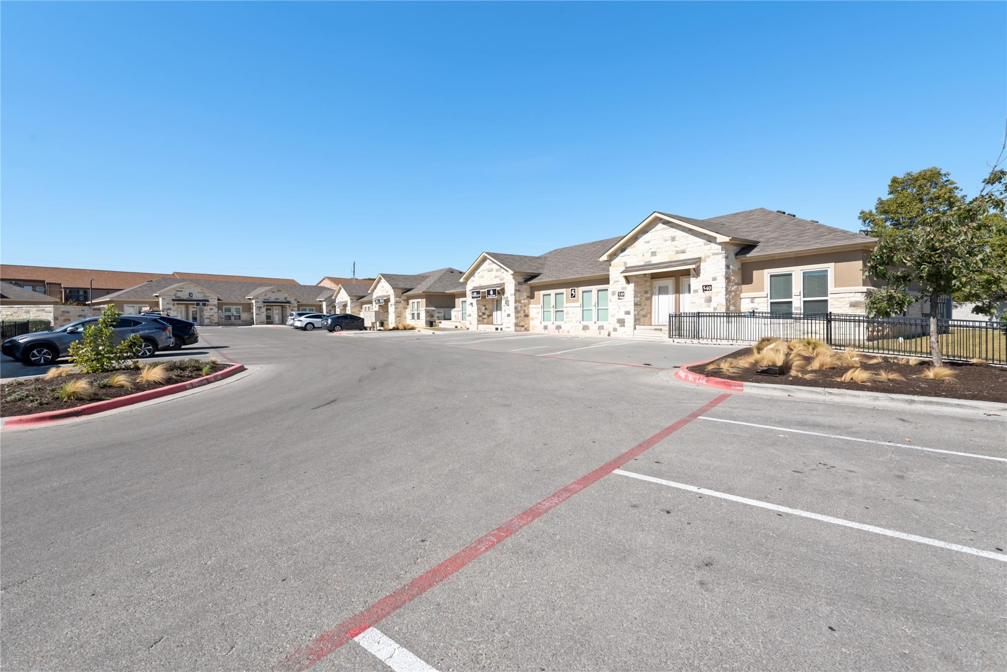 1000 Gattis School Road Rd # 540, Round Rock, TX 78664