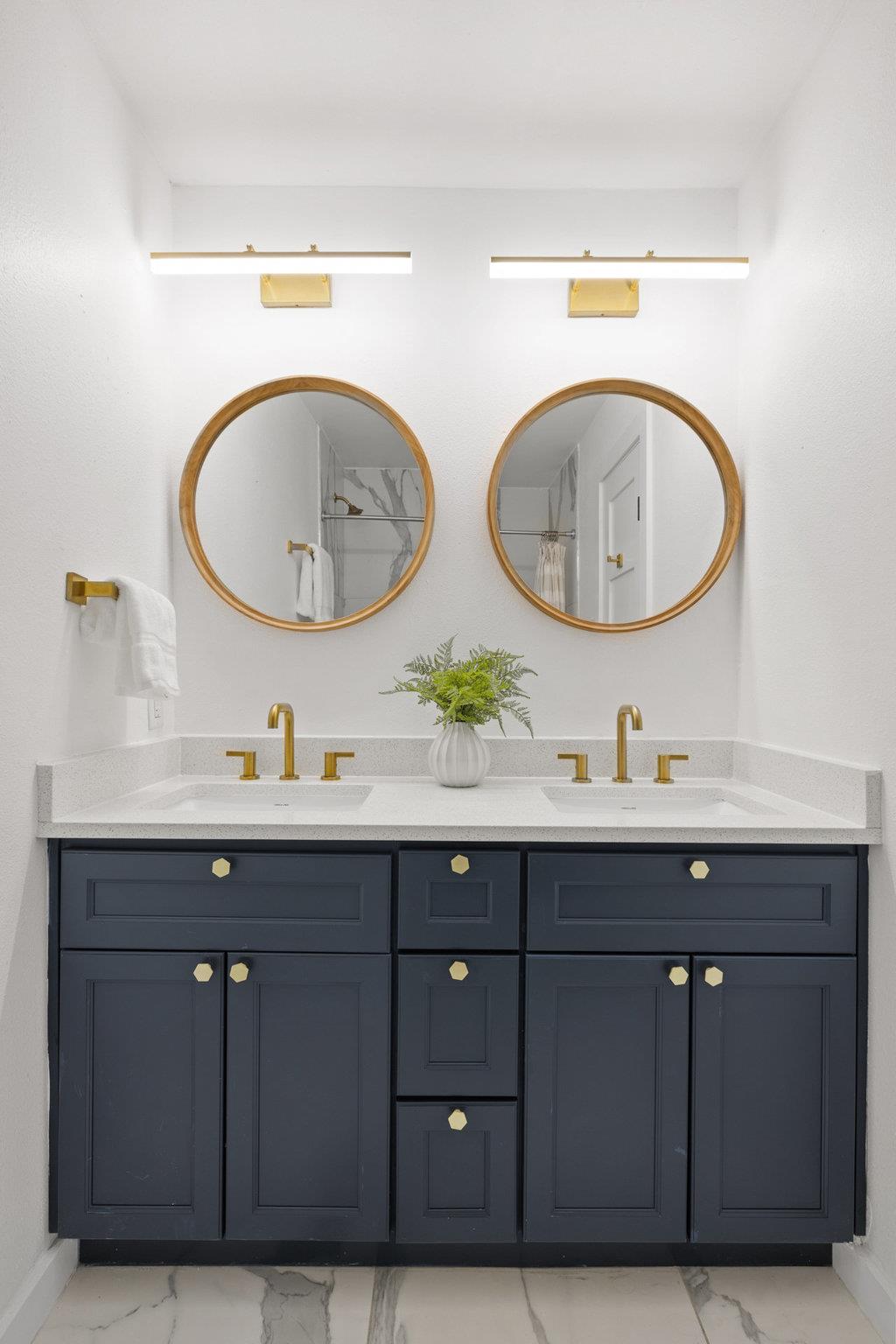 1505 Summit St, Austin, TX 78741