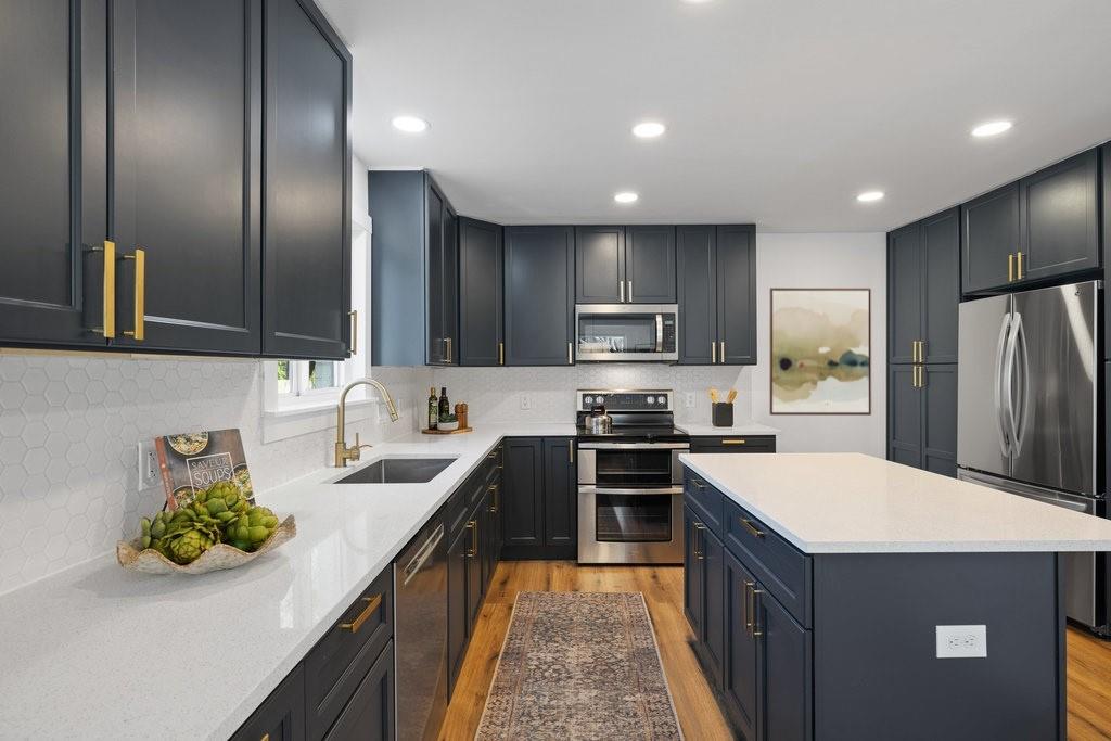 1505 Summit St, Austin, TX 78741