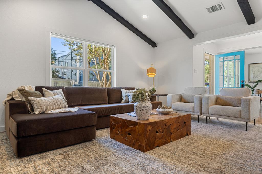 1505 Summit St, Austin, TX 78741