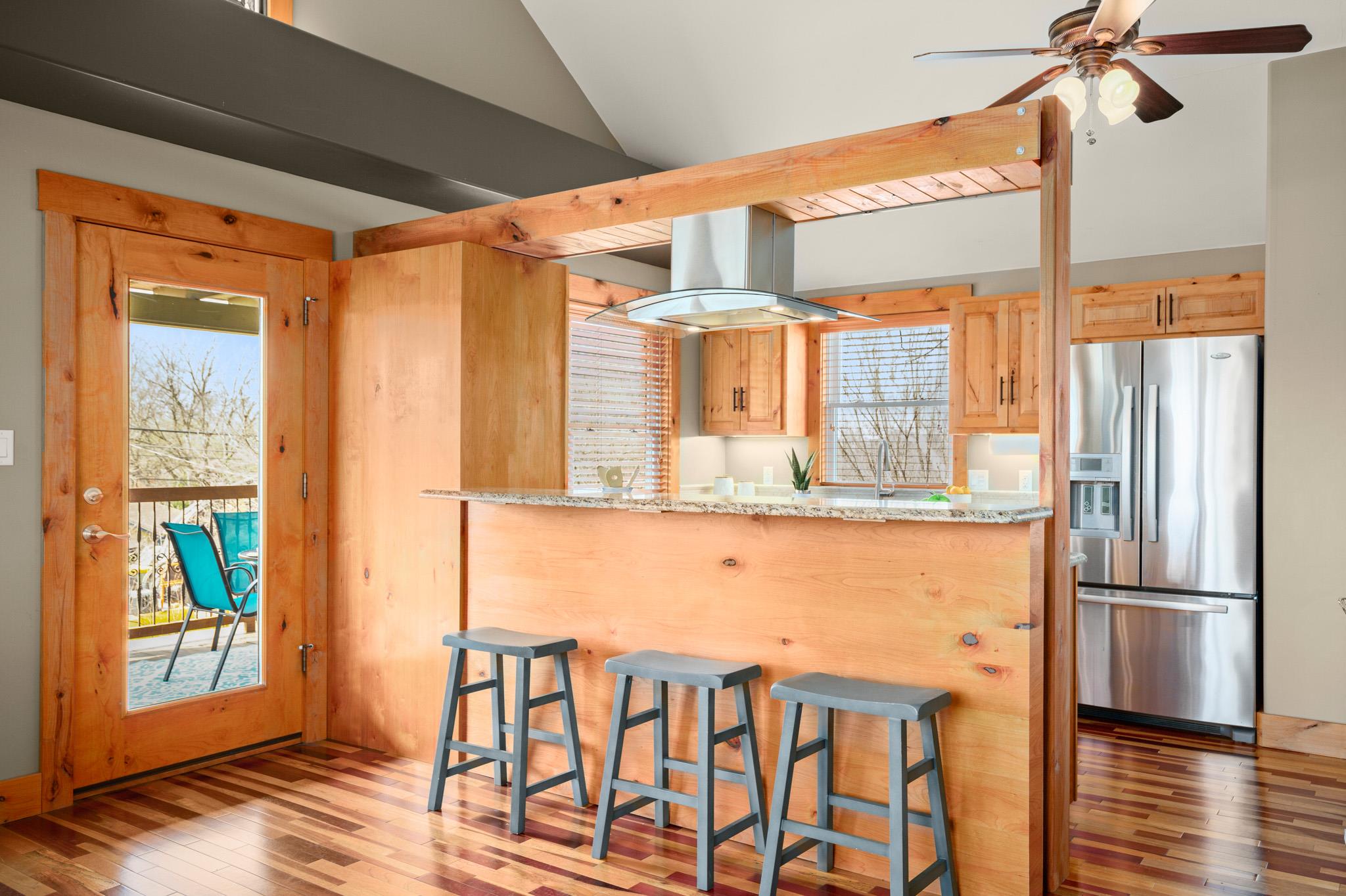 912 E E. 51st St, Austin, TX 78751