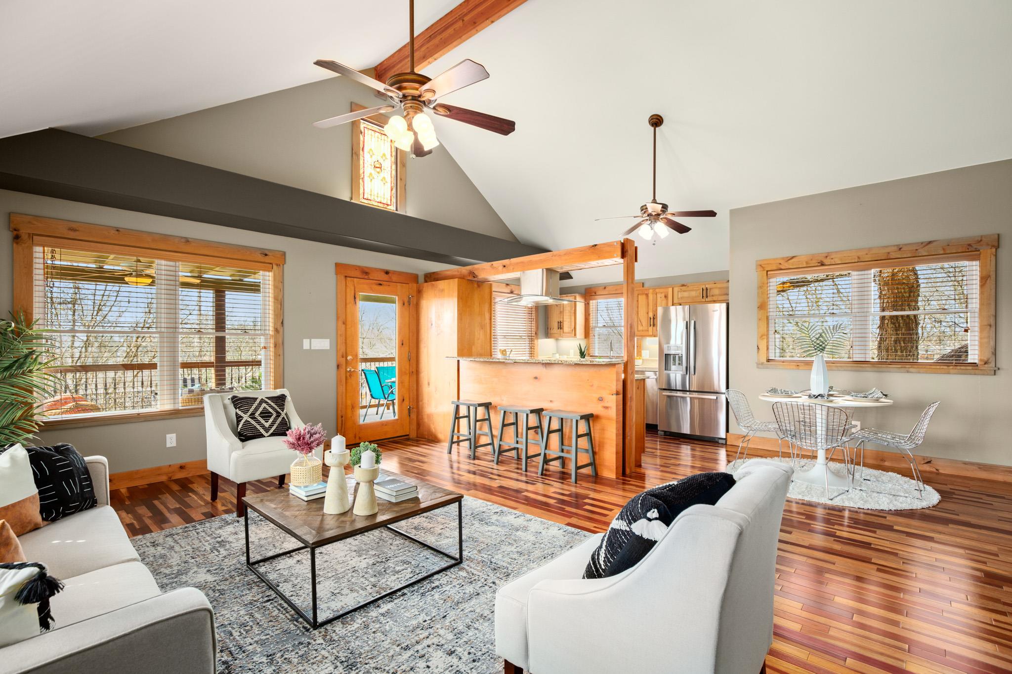 912 E E. 51st St, Austin, TX 78751