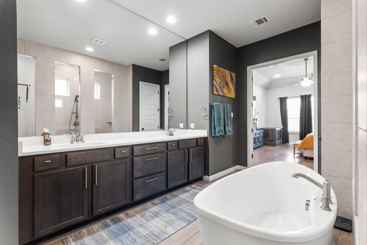 4212 Dutchman Dr, Pflugerville, TX 78660