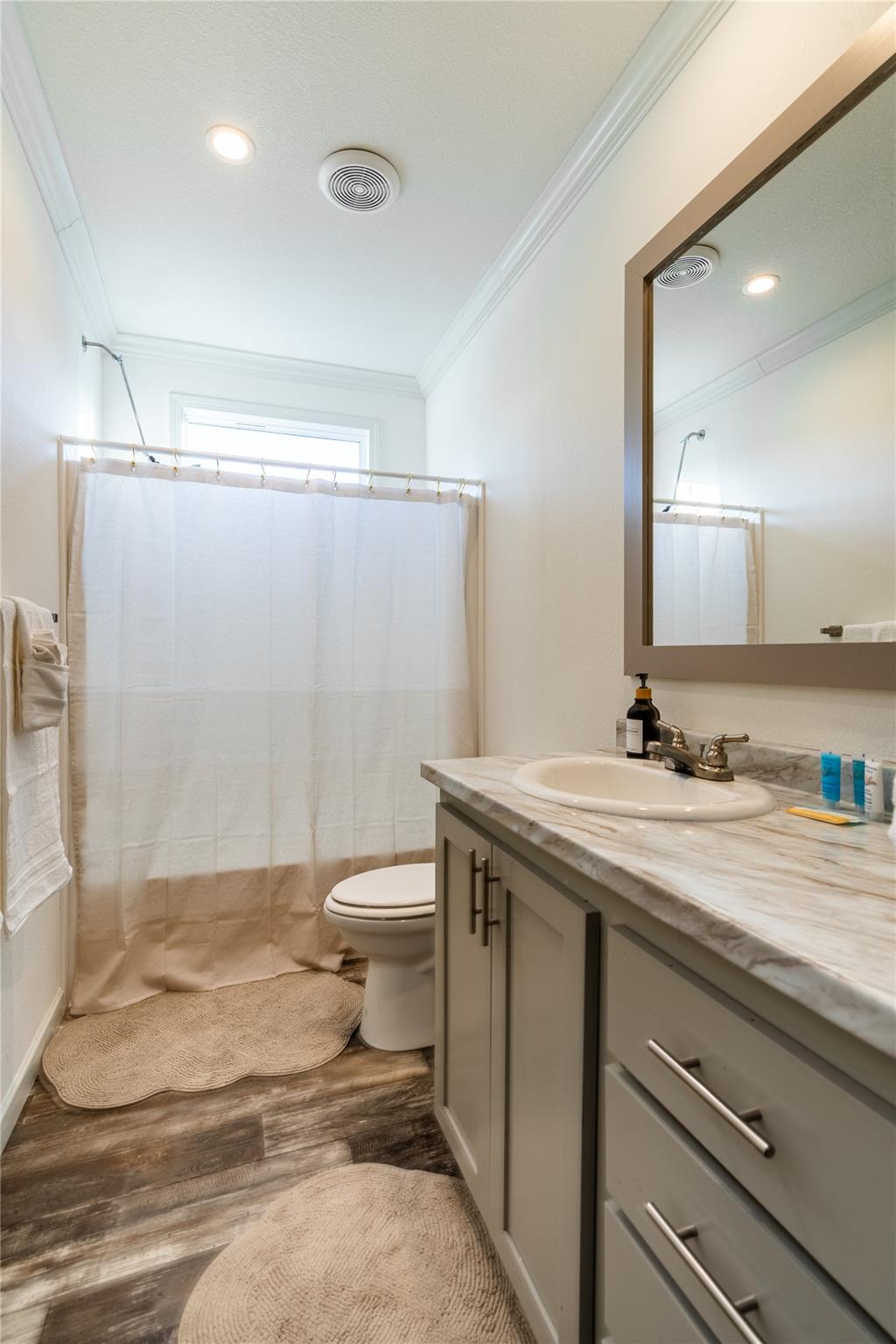 250 Mikes Way, Leander, TX 78641