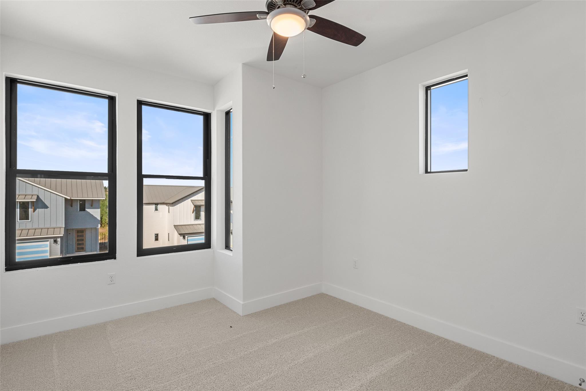 711 N Paleface Ranch Rd # 8, Spicewood, TX 78669