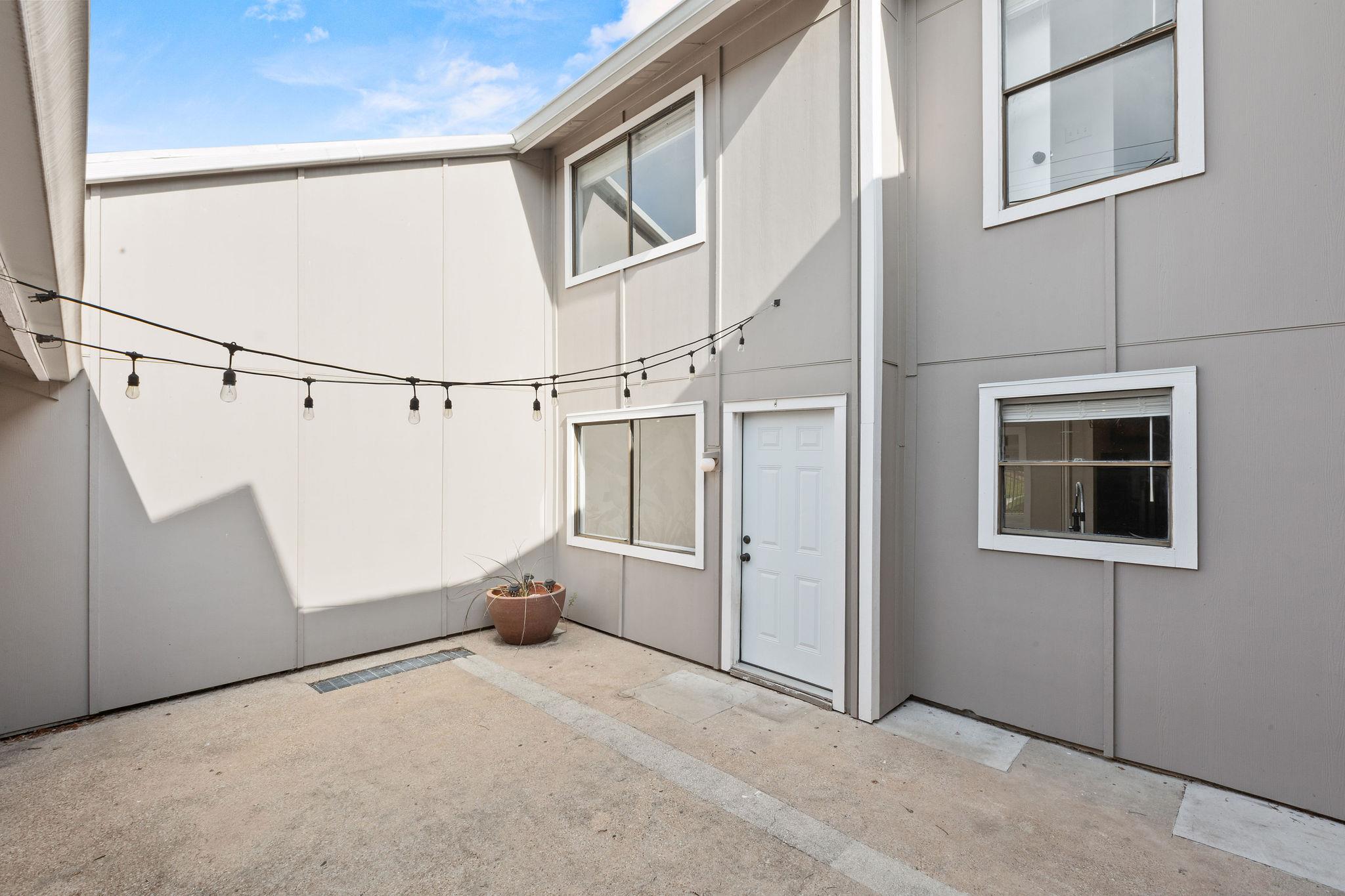 1712 Timber Ridge Rd, Austin, TX 78741