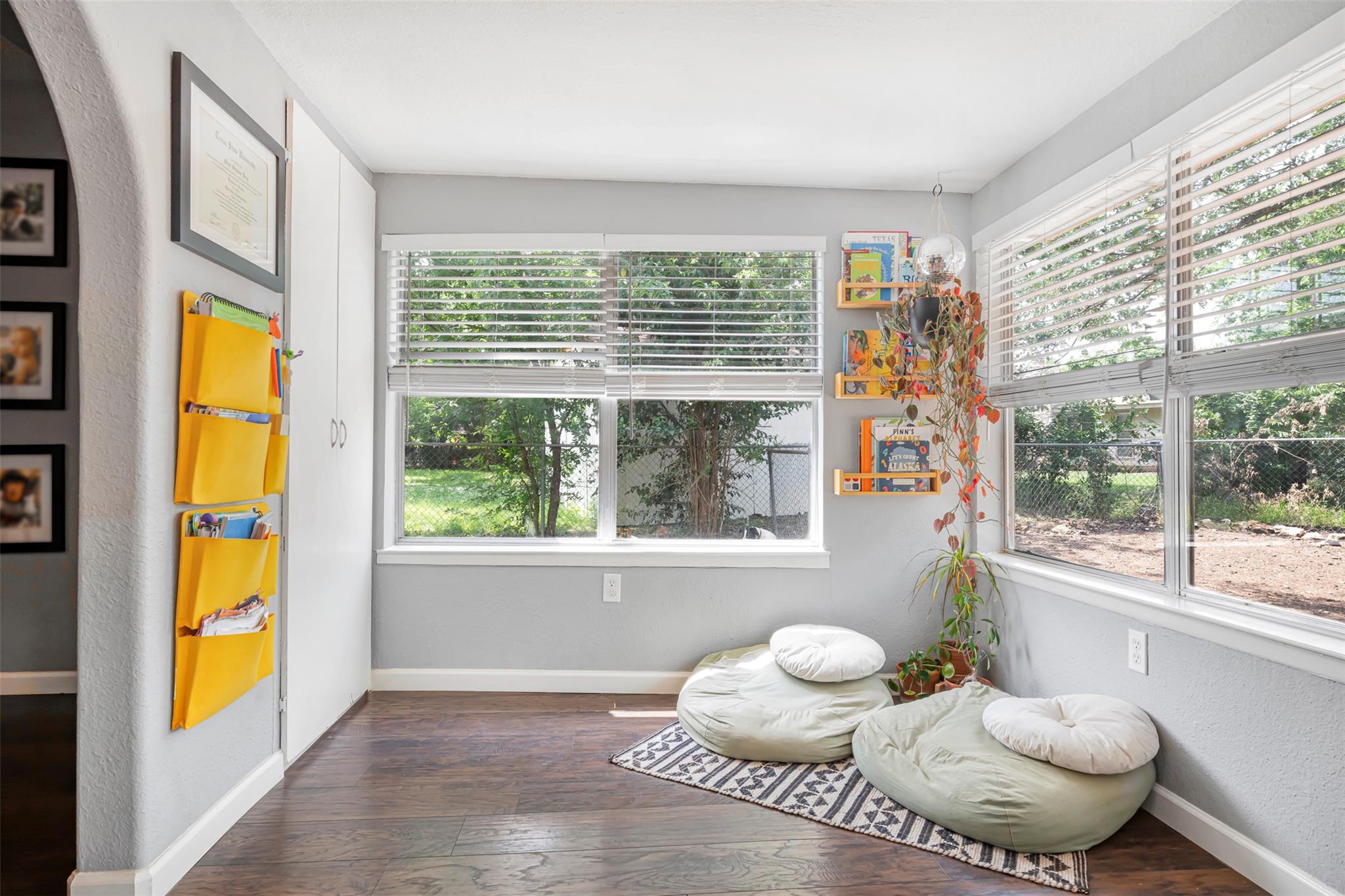 1906 Garden Villa Dr, Georgetown, TX 78628