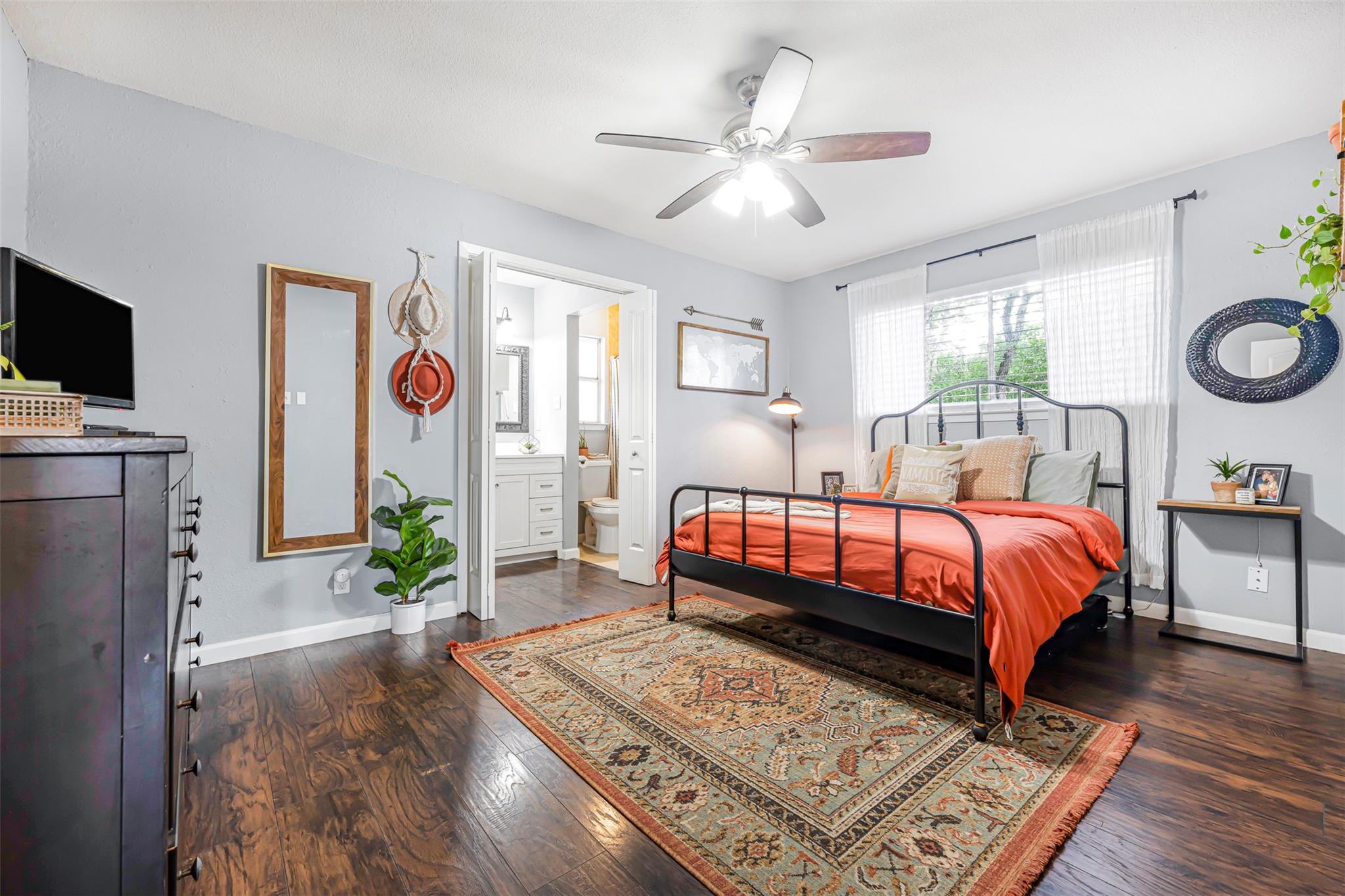 1906 Garden Villa Dr, Georgetown, TX 78628