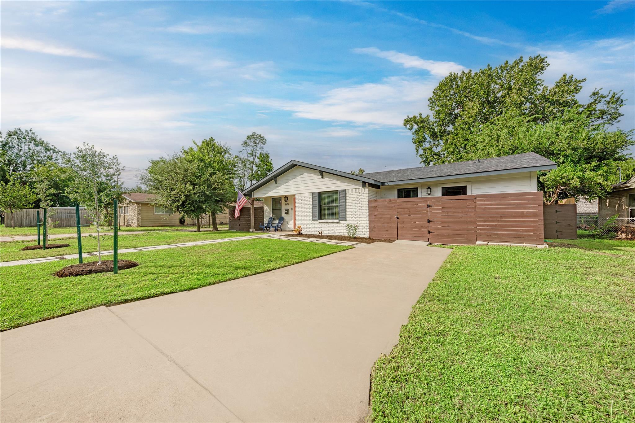 1607 Sweetbriar Ave, Austin, TX 78723