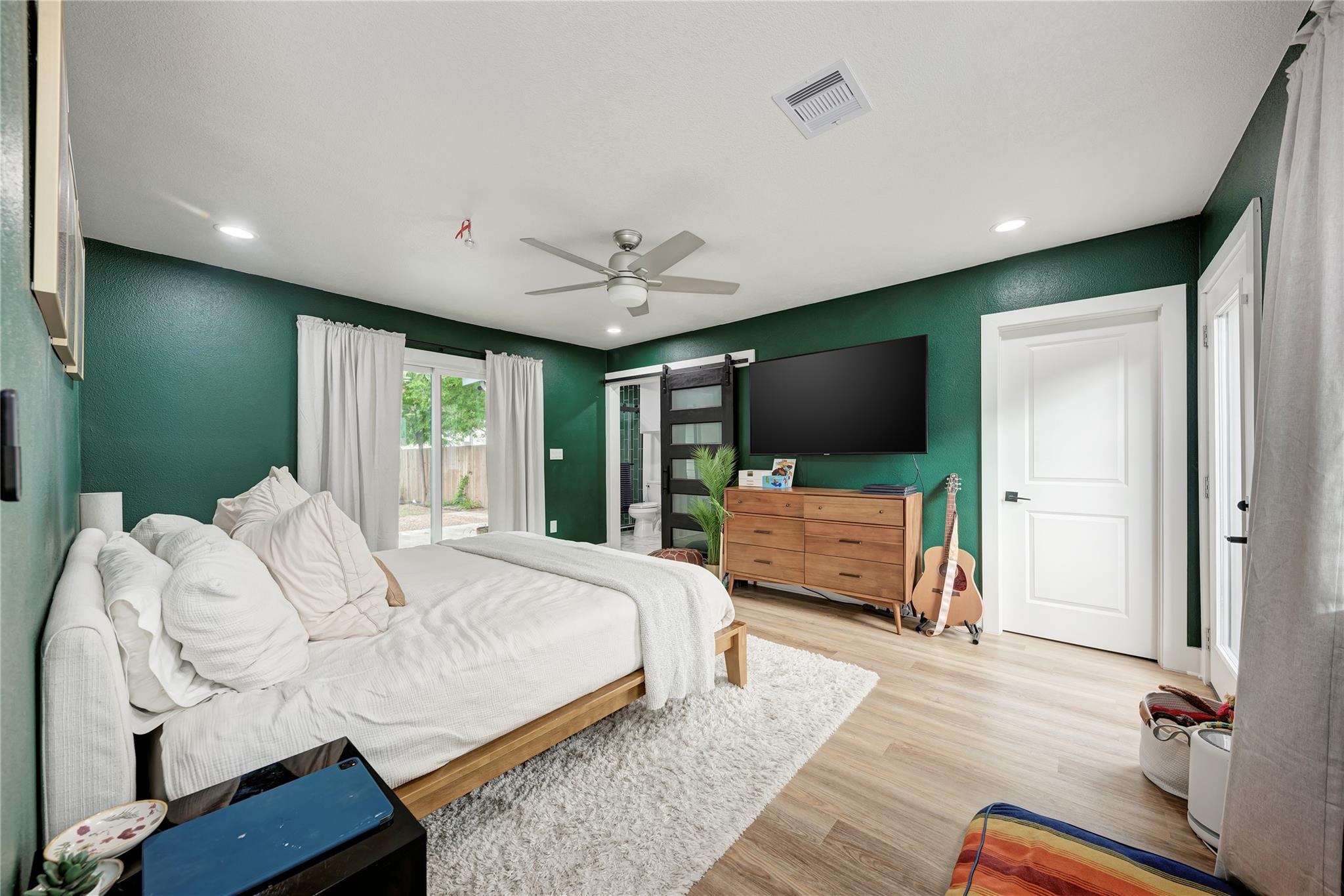 1607 Sweetbriar Ave, Austin, TX 78723