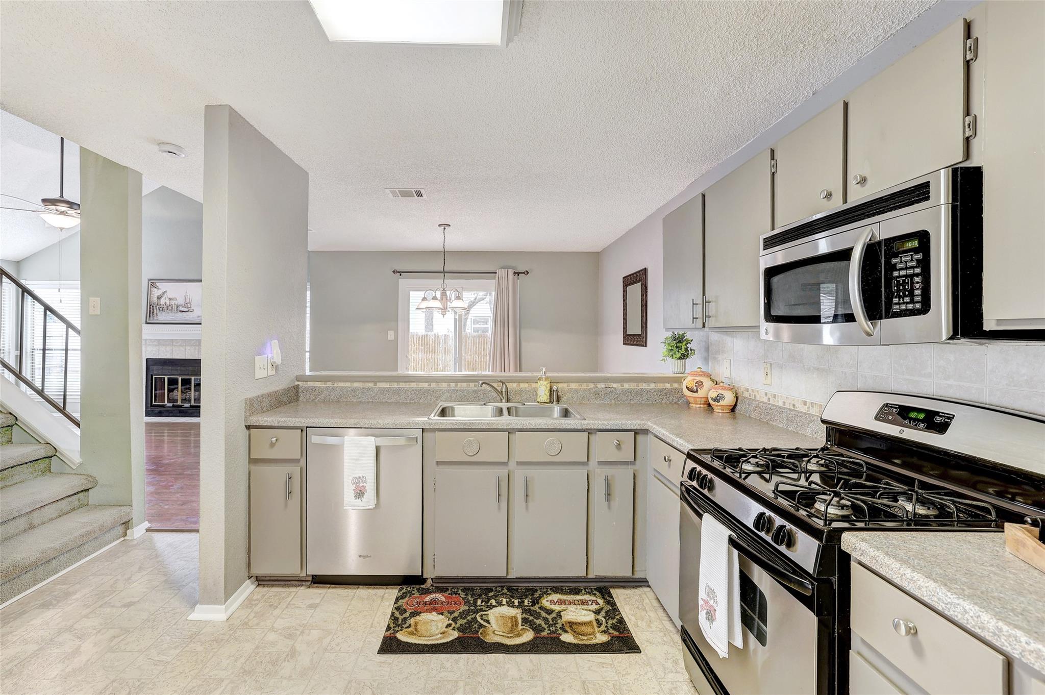 803 Wild Rose Trl, Cedar Park, TX 78613