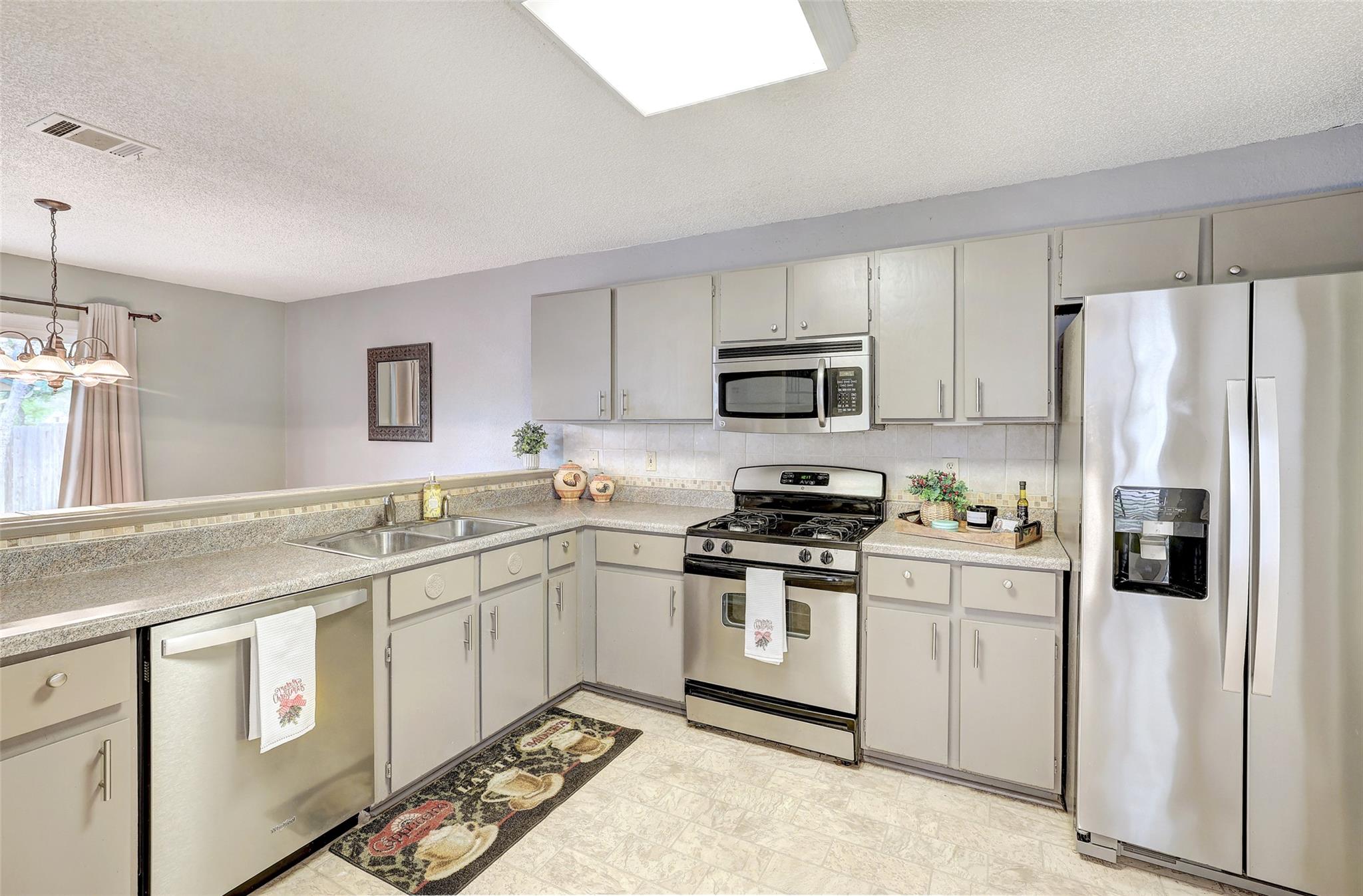 803 Wild Rose Trl, Cedar Park, TX 78613