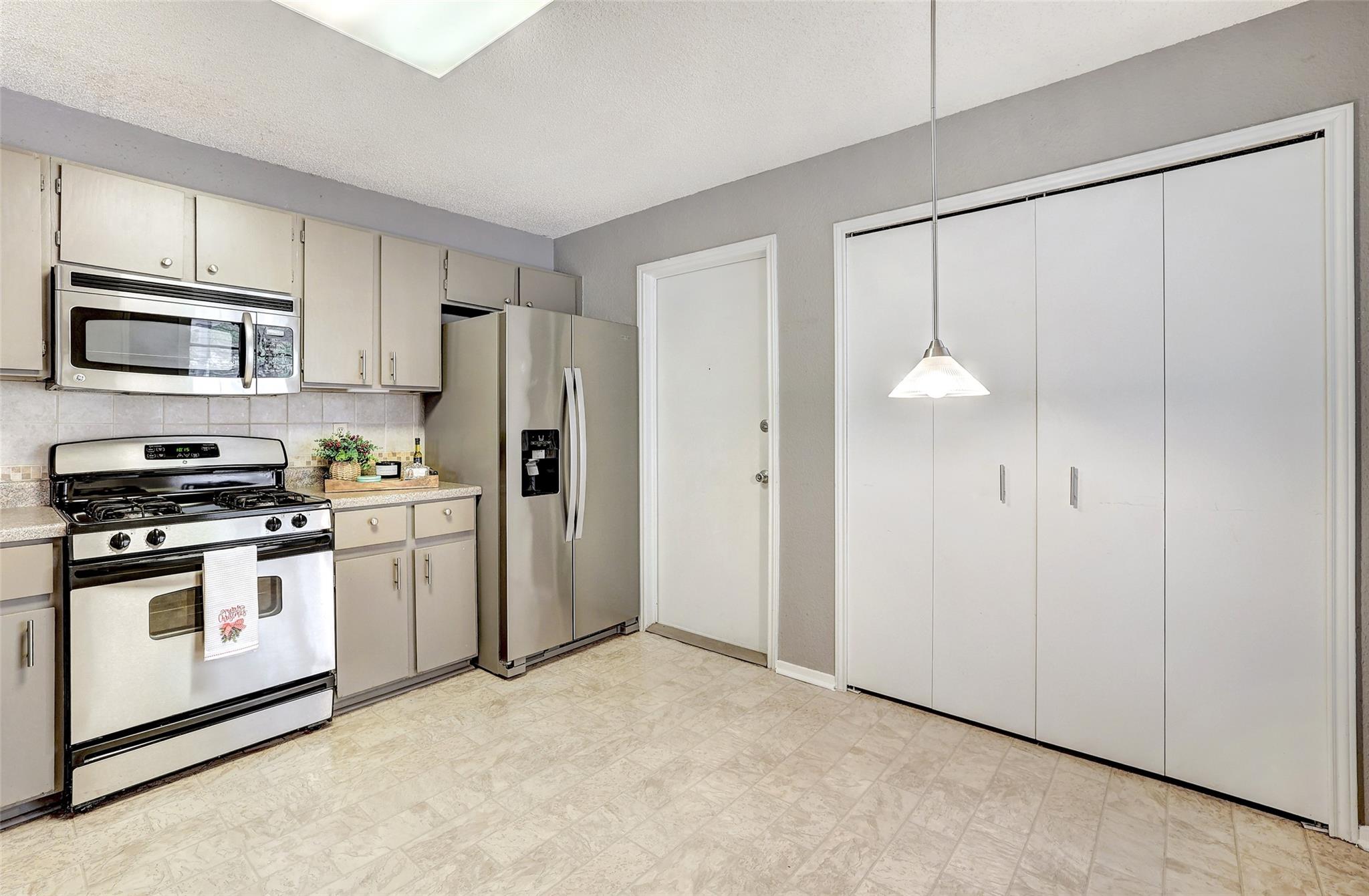 803 Wild Rose Trl, Cedar Park, TX 78613