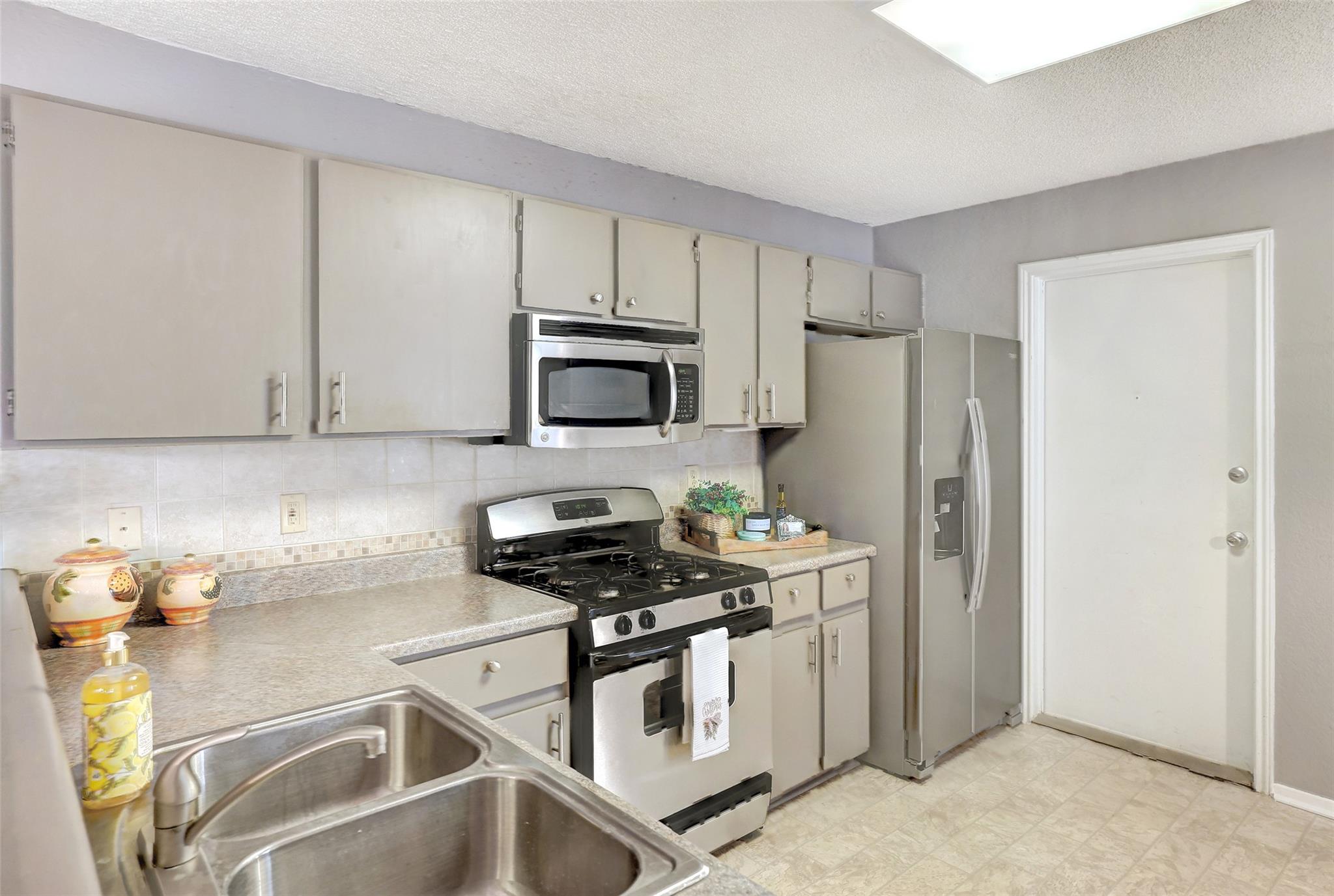 803 Wild Rose Trl, Cedar Park, TX 78613