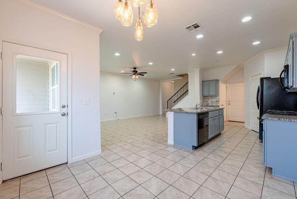 2880 Donnell Dr # 2702, Round Rock, TX 78664