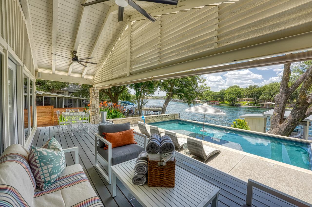 1304 S Lakeside Dr, Burnet, TX 78611