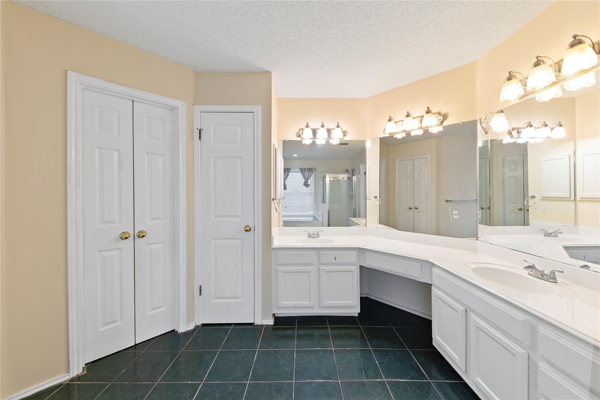 18017 Dansworth Dr, Pflugerville, TX 78660