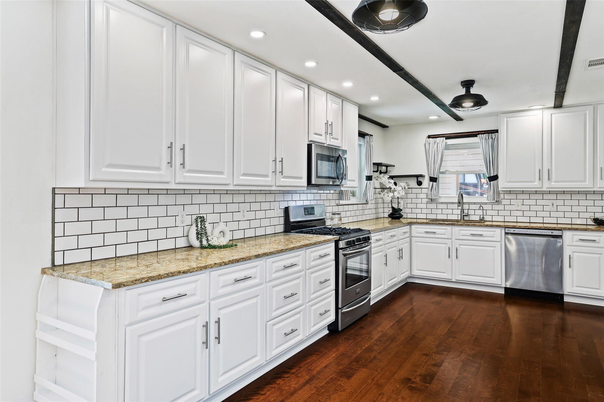 30309 Live Oak Trl, Georgetown, TX 78633