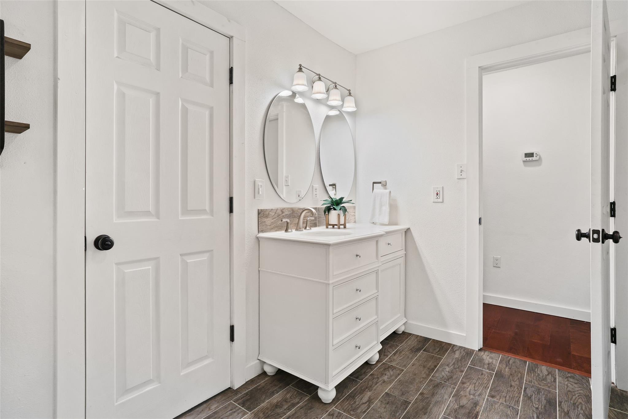 30309 Live Oak Trl, Georgetown, TX 78633