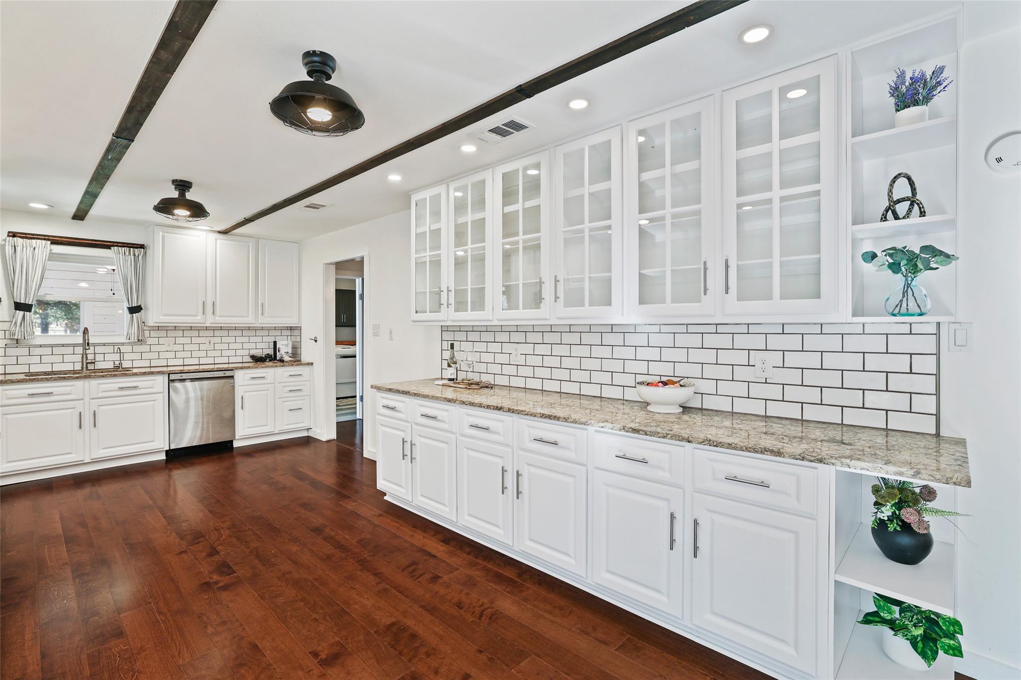 30309 Live Oak Trl, Georgetown, TX 78633