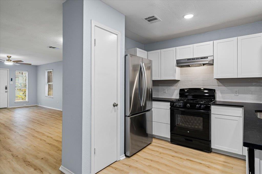 8706 Dandelion Trl, Austin, TX 78745