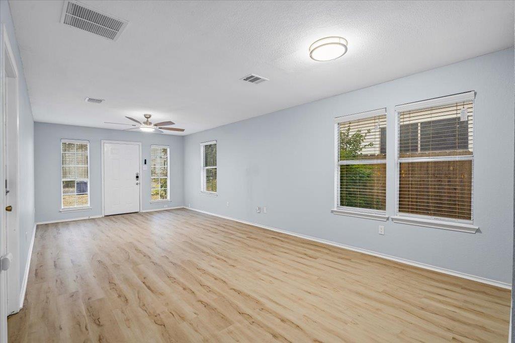 8706 Dandelion Trl, Austin, TX 78745