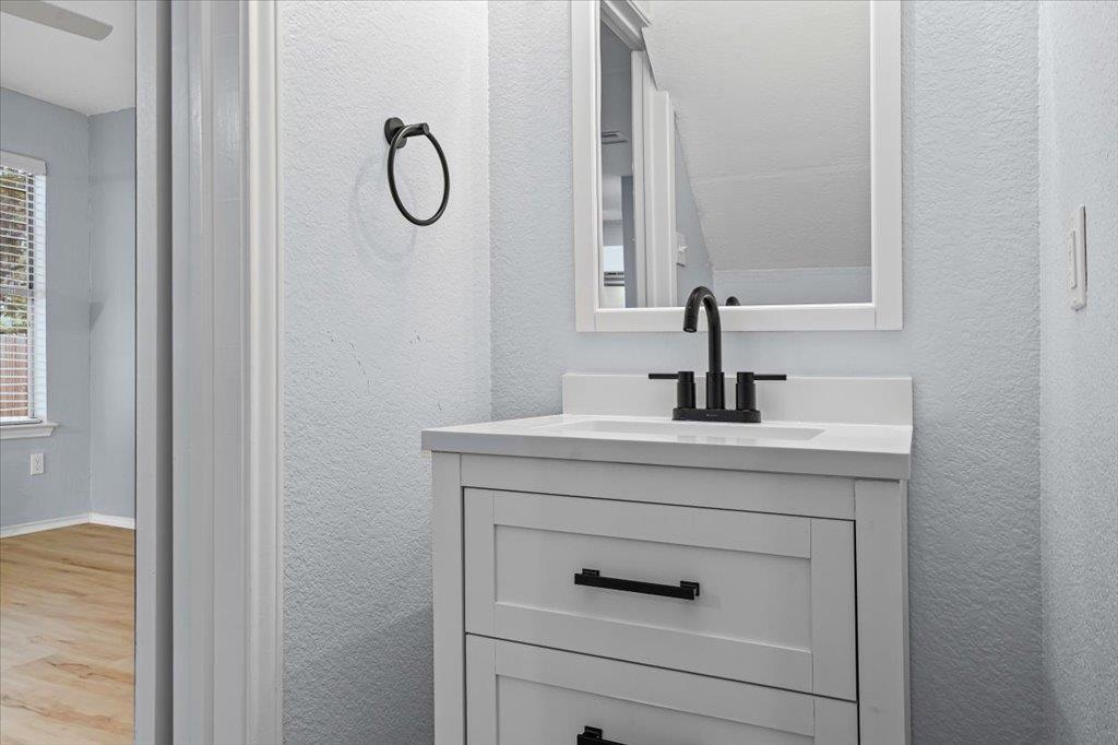 8706 Dandelion Trl, Austin, TX 78745