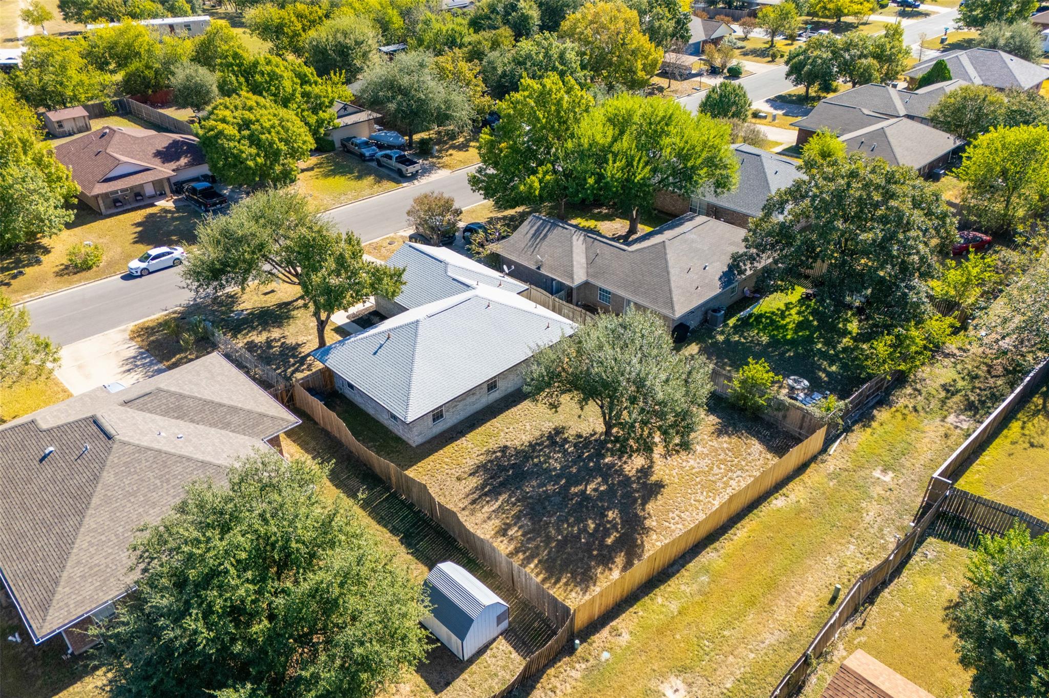 419 Bentwood Dr, Leander, TX 78641