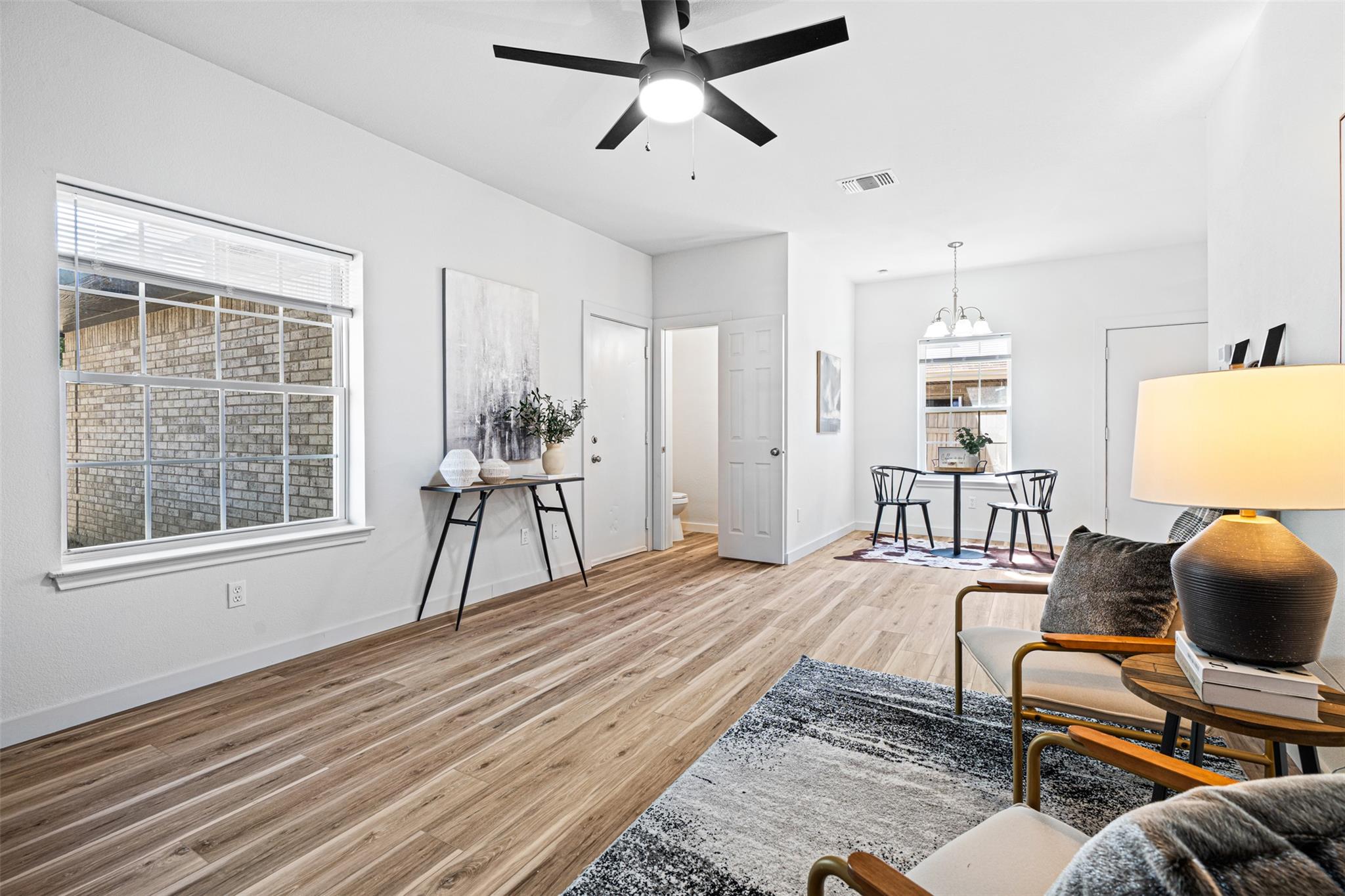 419 Bentwood Dr, Leander, TX 78641