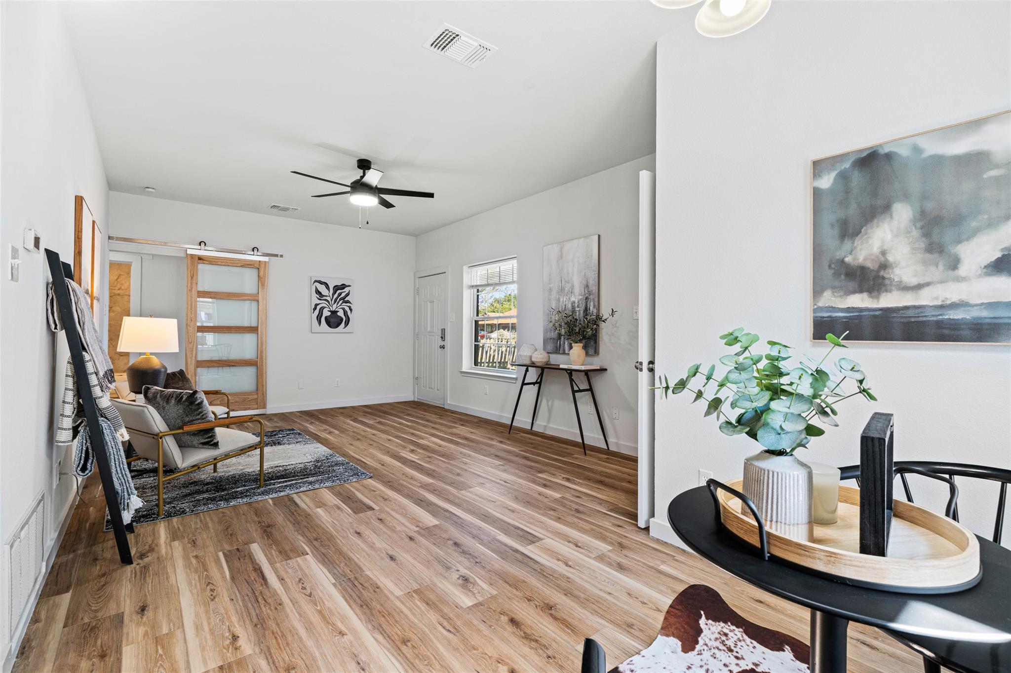 419 Bentwood Dr, Leander, TX 78641