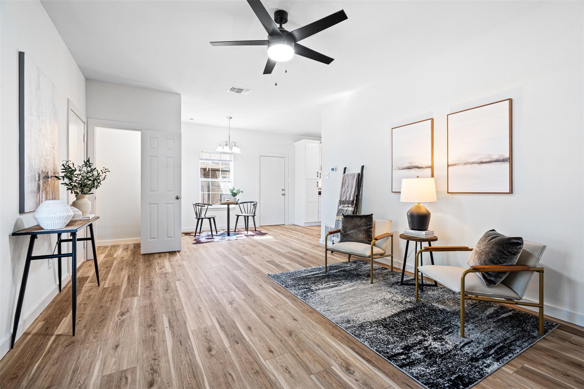 419 Bentwood Dr, Leander, TX 78641