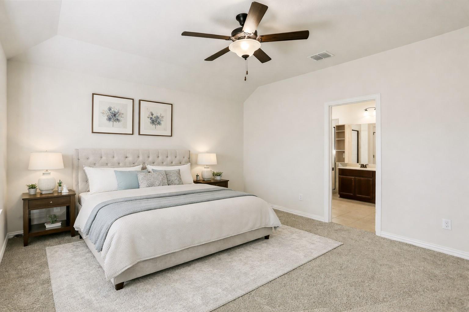 2035 Cowan, New Braunfels, TX 78132