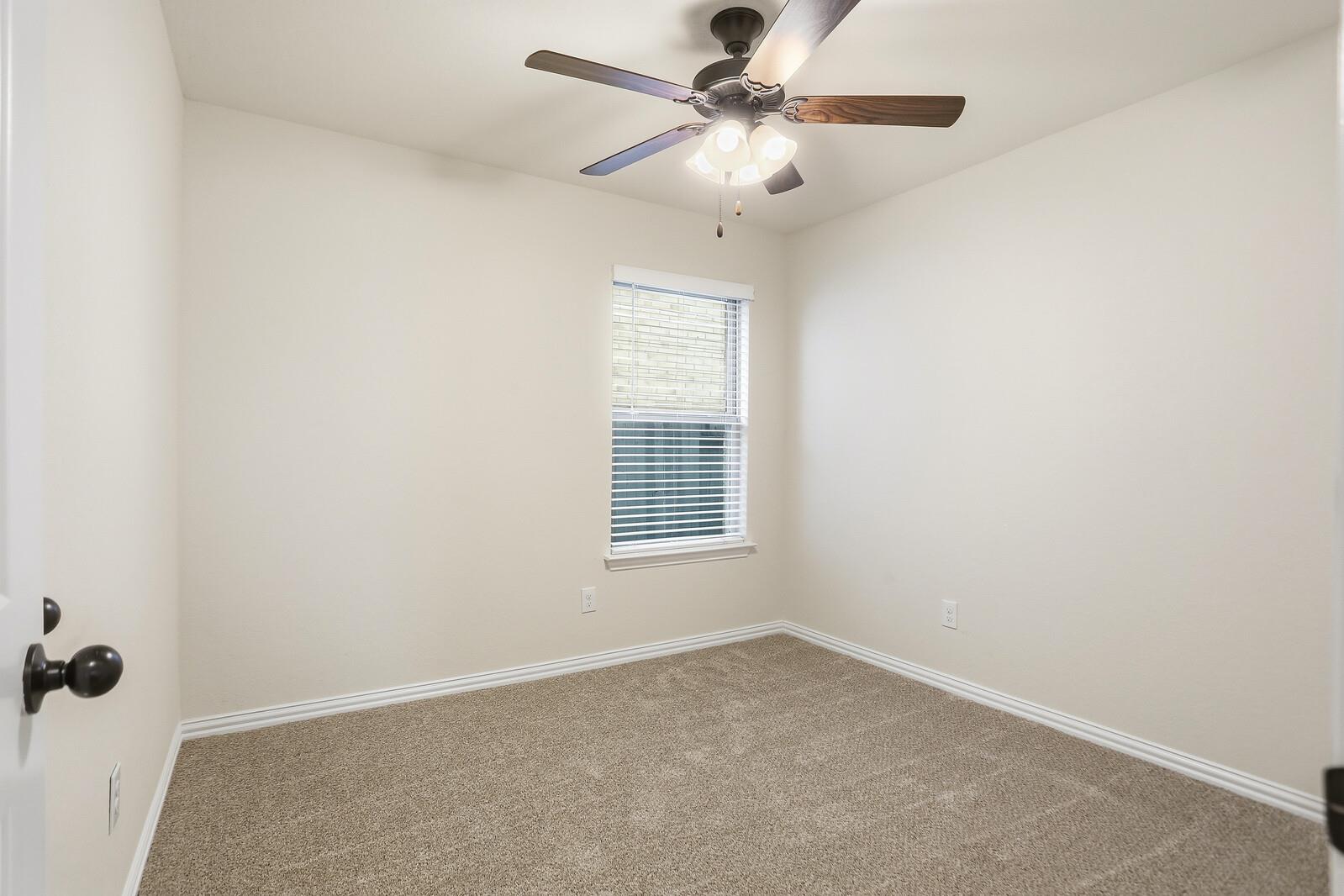 2035 Cowan, New Braunfels, TX 78132