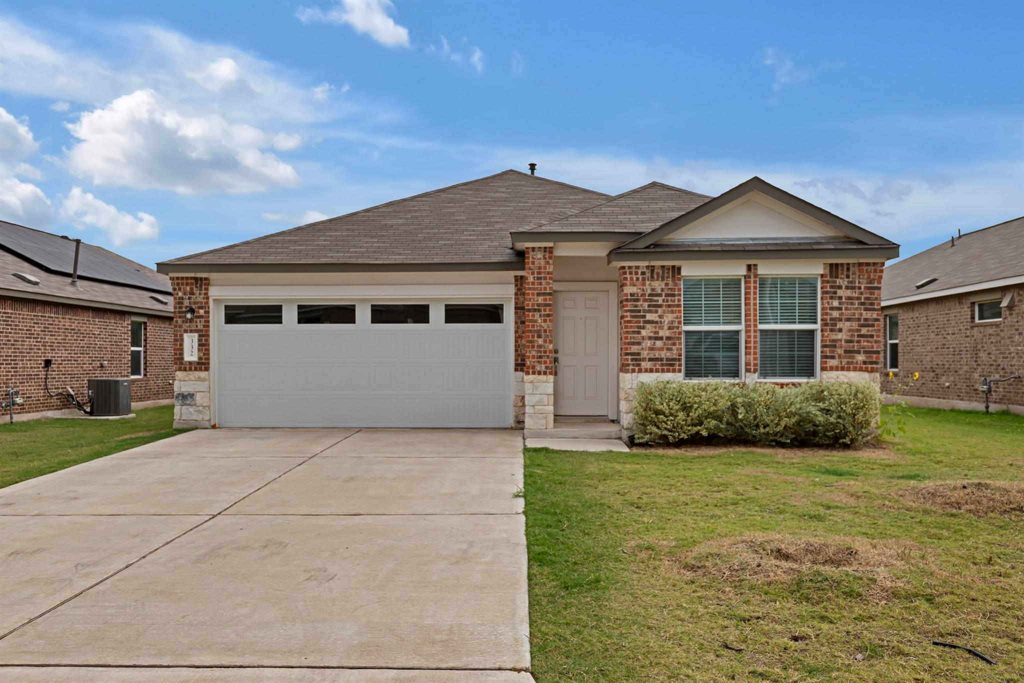 332 Escondido Cir, San Marcos, TX 78666