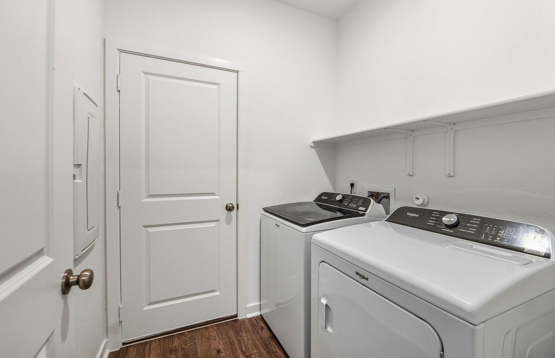 416 Paradise Canyon Dr, Jarrell, TX 76537