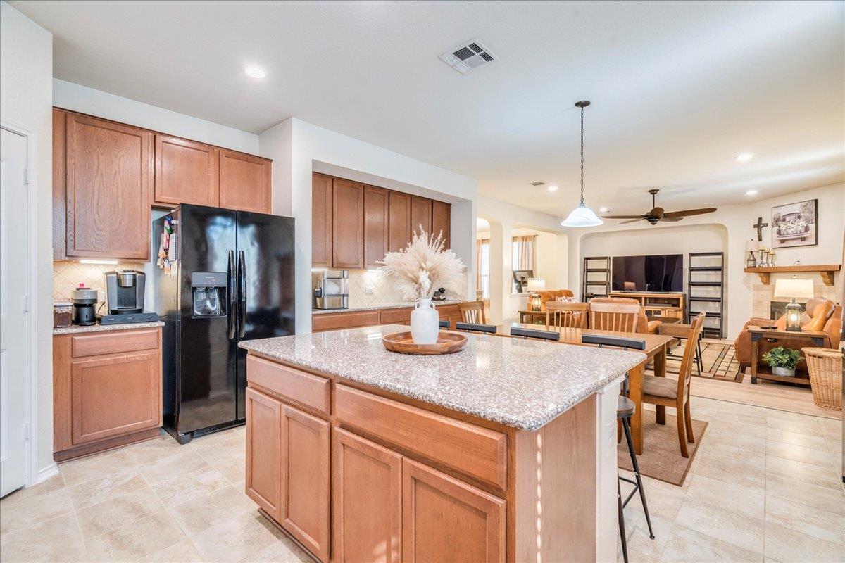 1040 Verna Brooks Way, Kyle, TX 78640