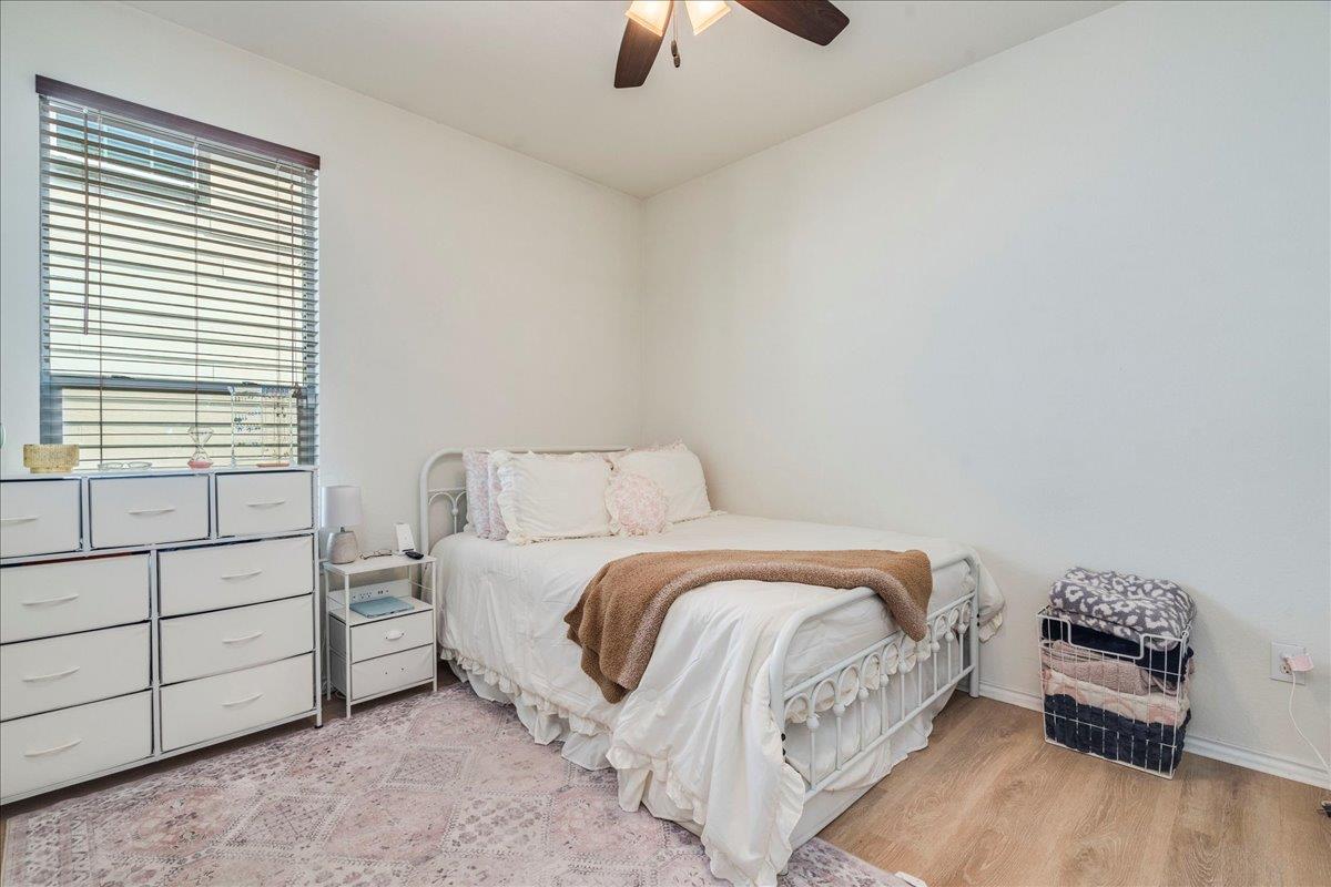 1040 Verna Brooks Way, Kyle, TX 78640