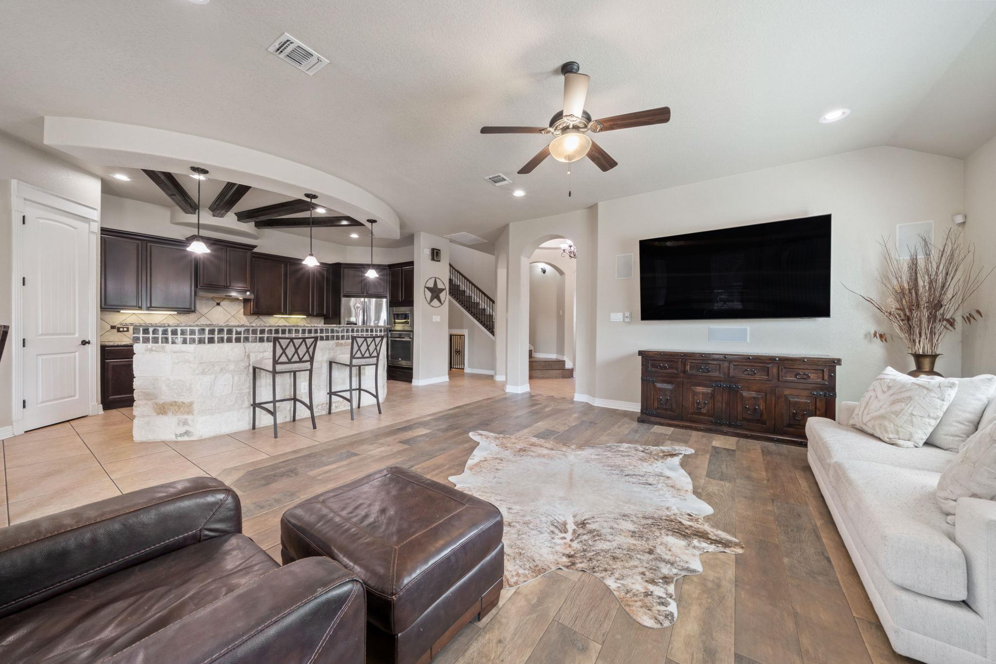 2836 Jacob Ln, San Marcos, TX 78666