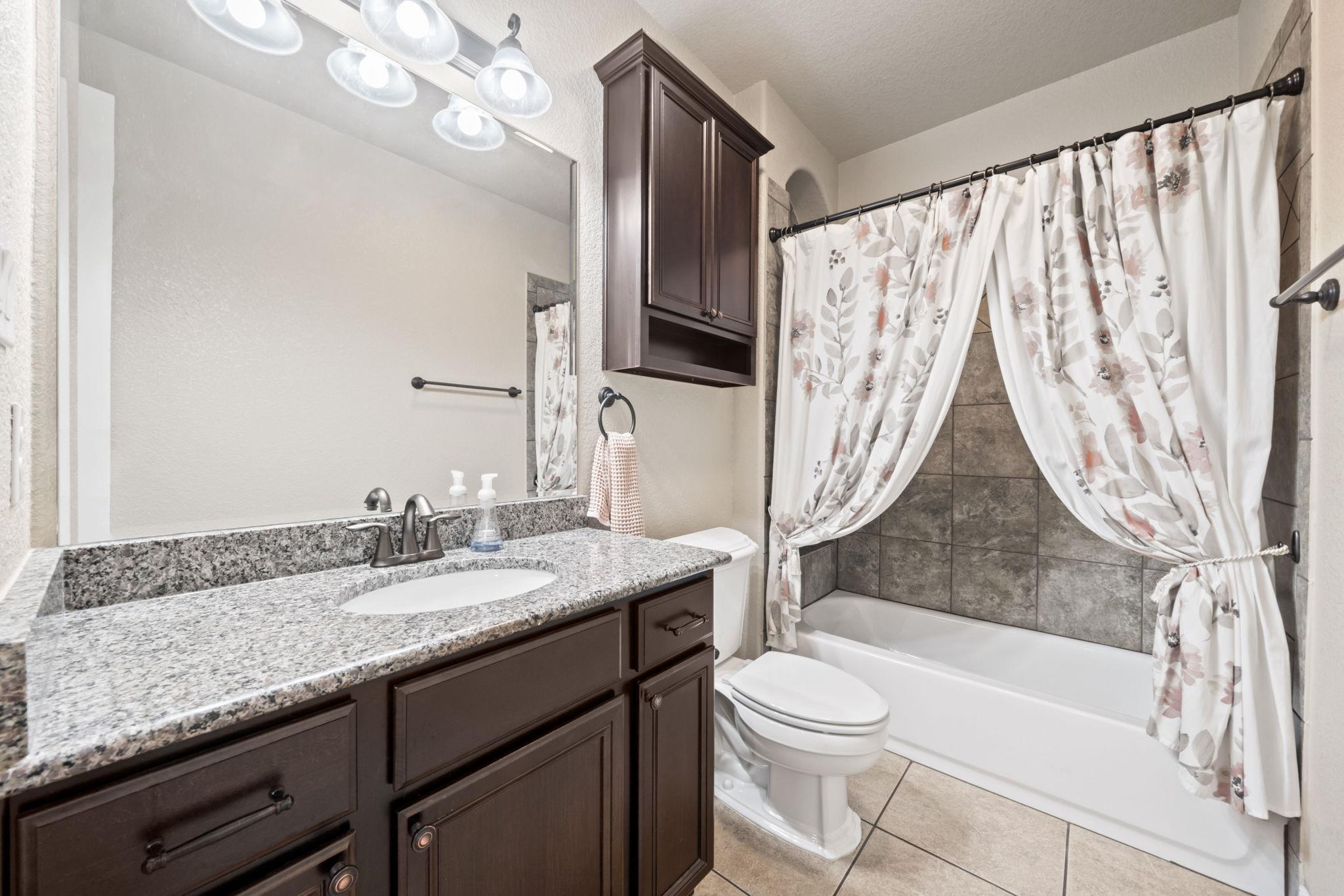 2836 Jacob Ln, San Marcos, TX 78666