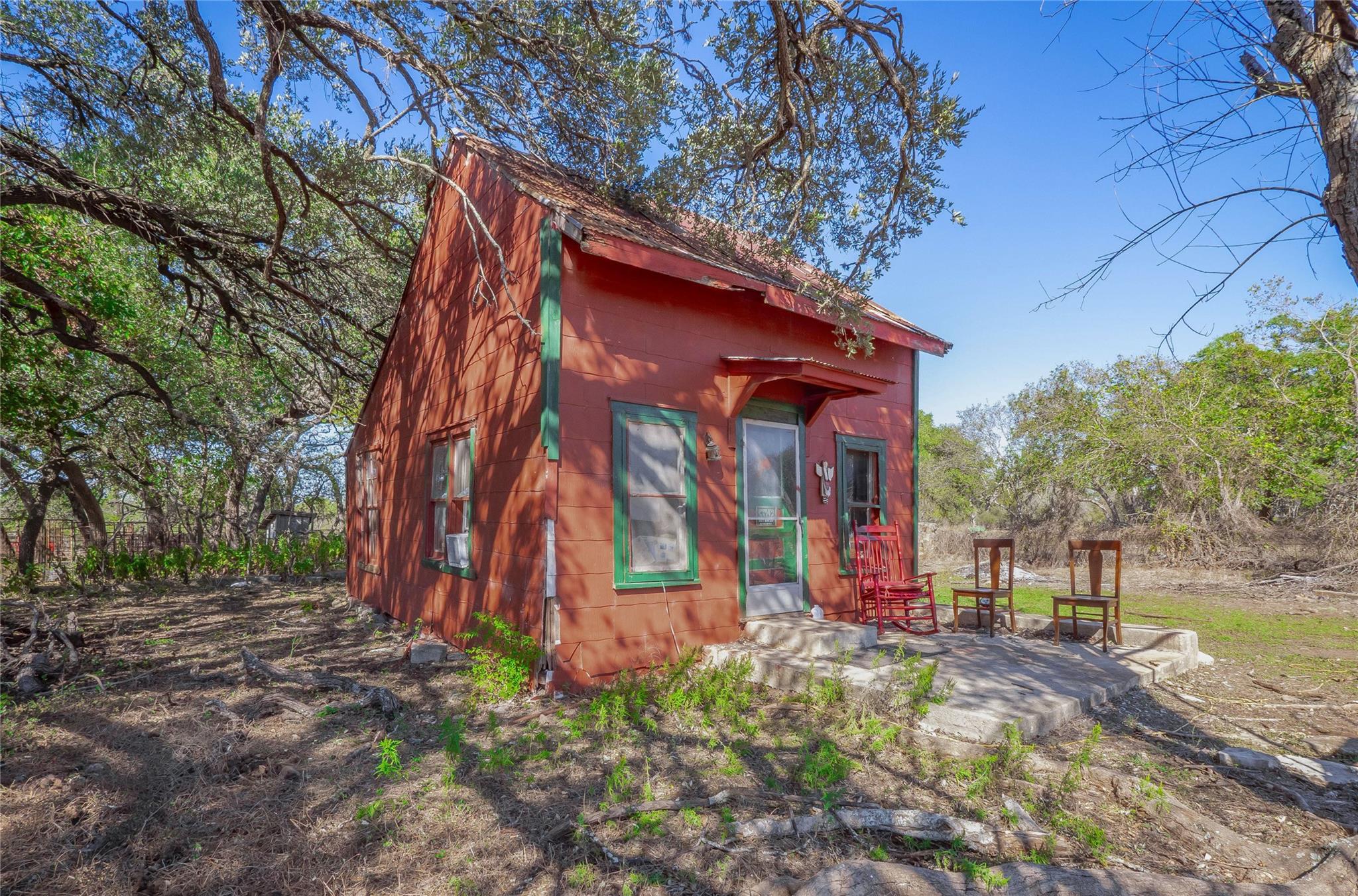 2525 Hugo Rd, San Marcos, TX 78666