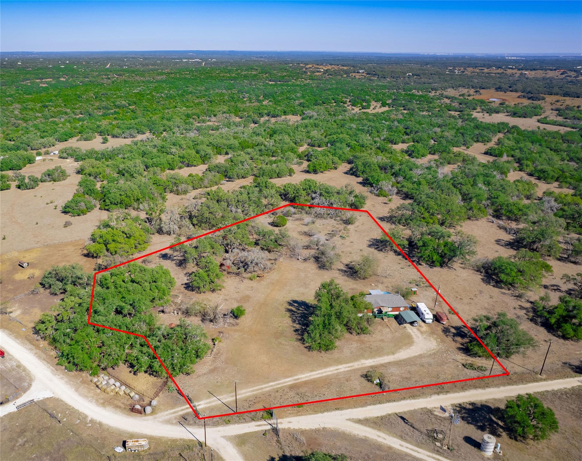 2525 Hugo Rd, San Marcos, TX 78666