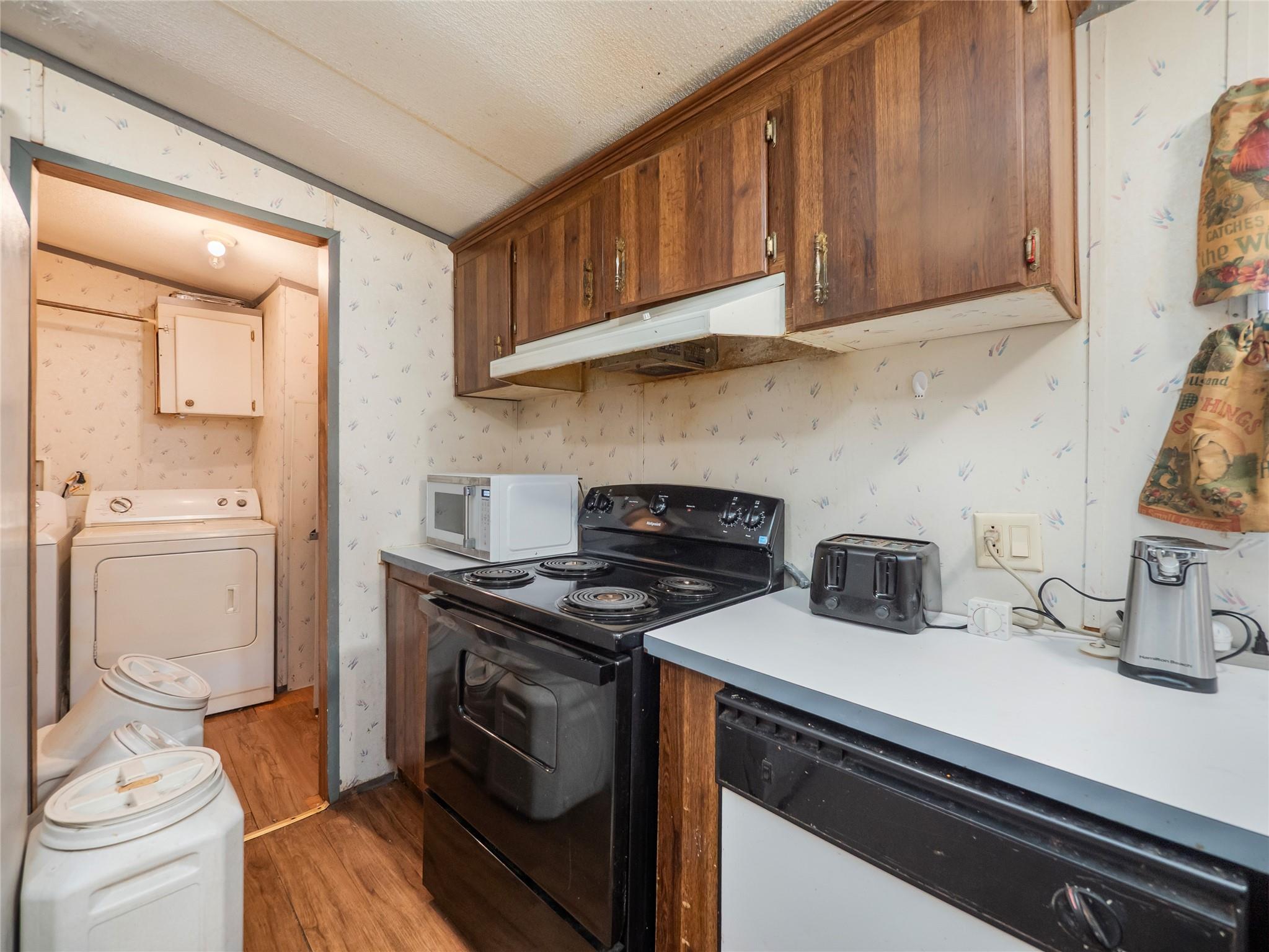 2525 Hugo Rd, San Marcos, TX 78666