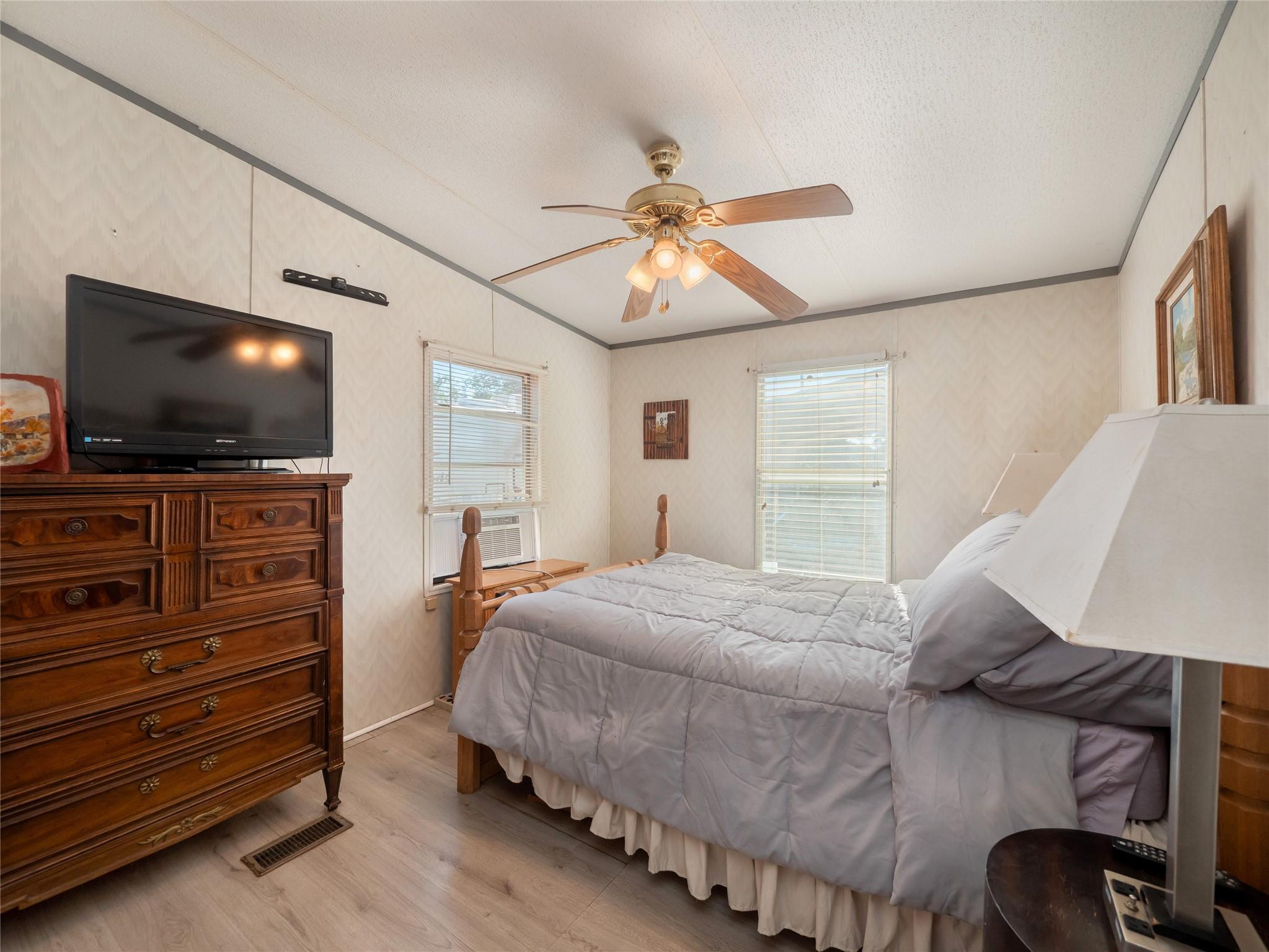 2525 Hugo Rd, San Marcos, TX 78666