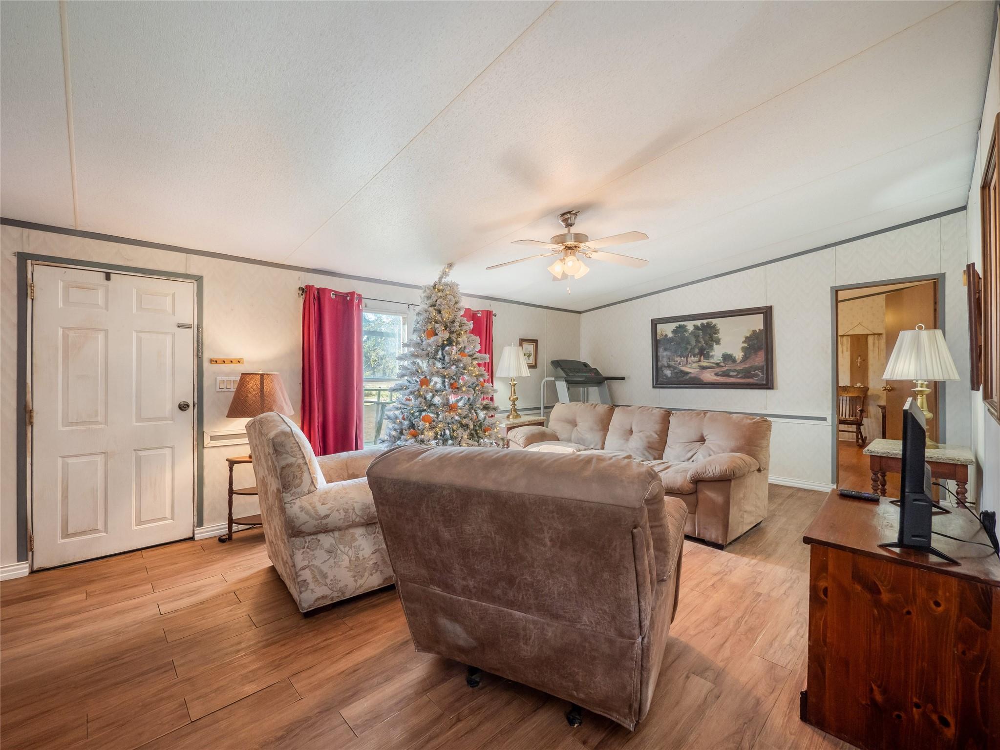 2525 Hugo Rd, San Marcos, TX 78666