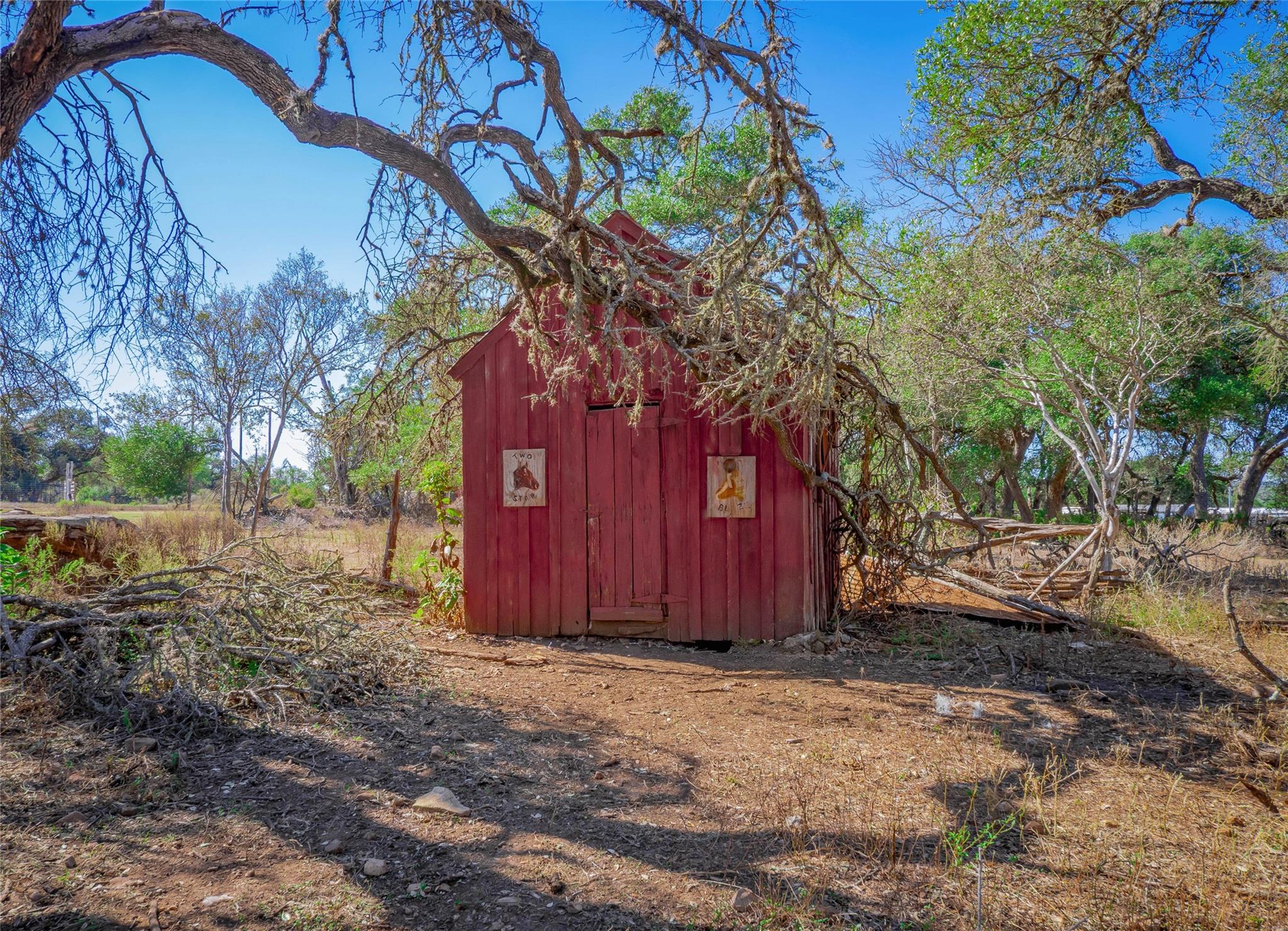 2525 Hugo Rd, San Marcos, TX 78666