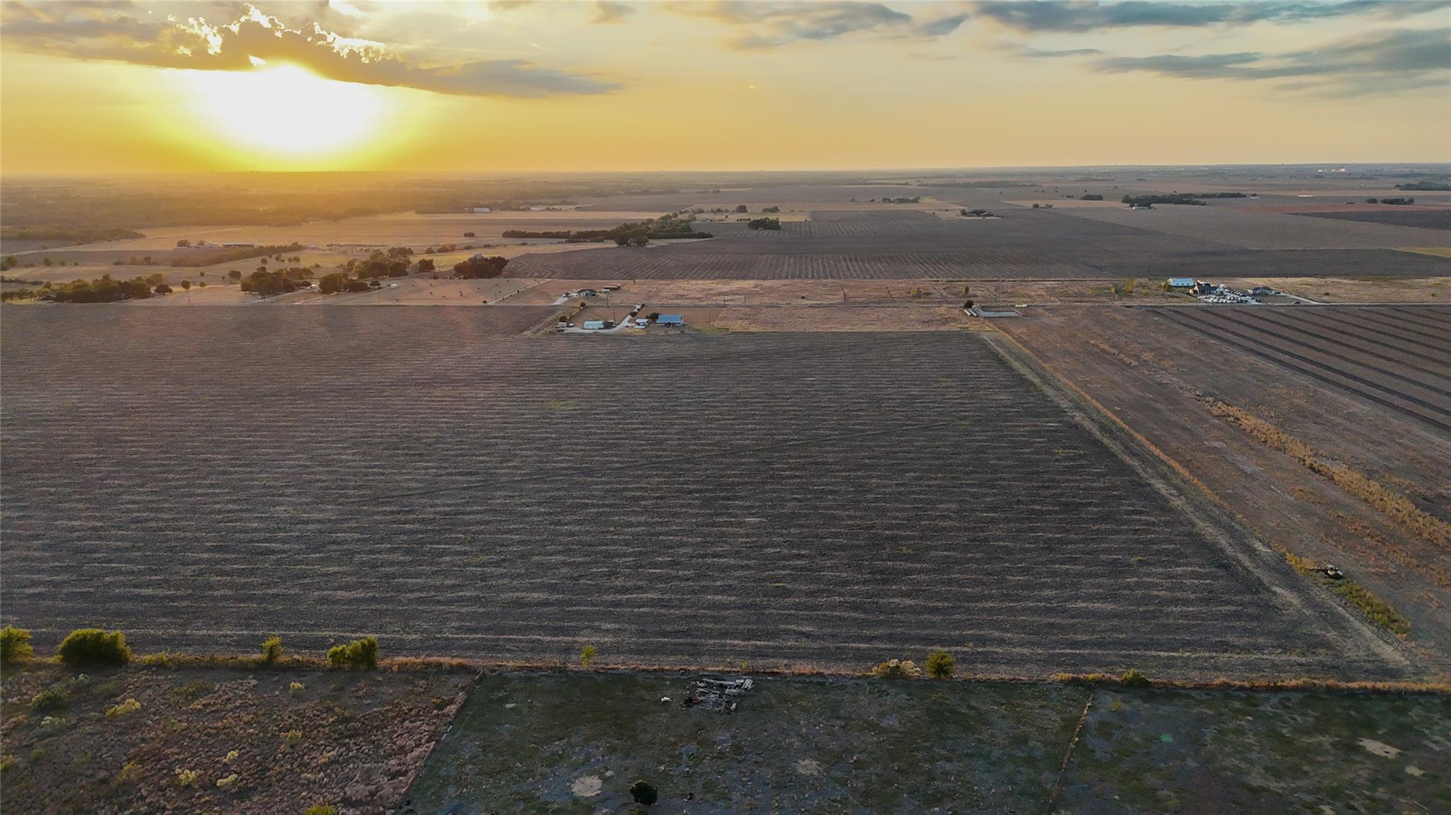 3565 County Road 405, Taylor, TX 76574