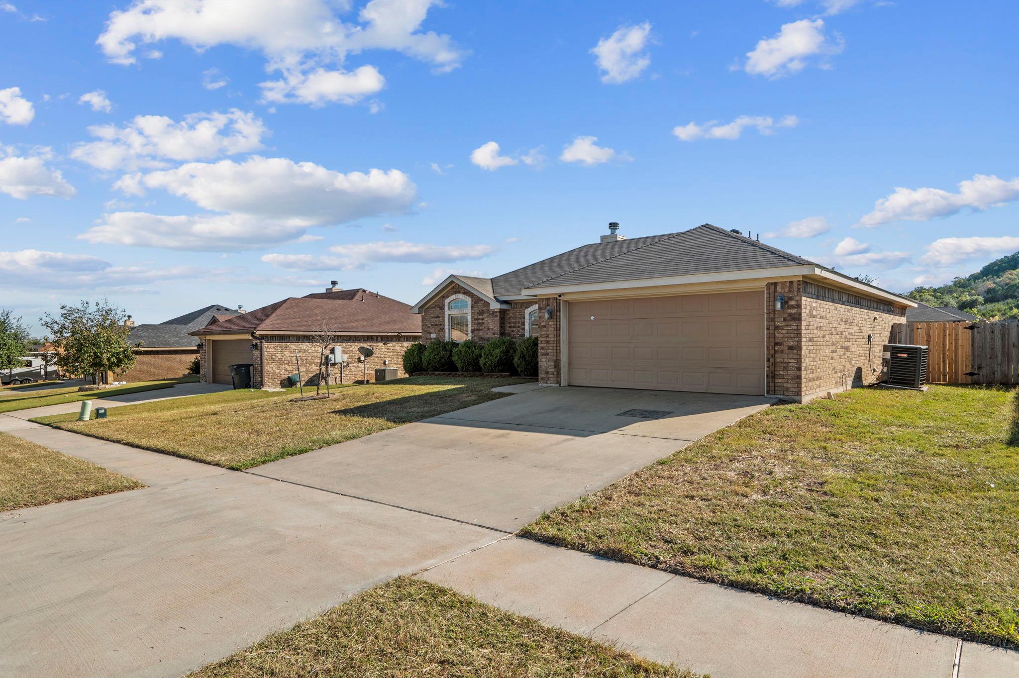 3710 Anvil Range Rd, Killeen, TX 76549