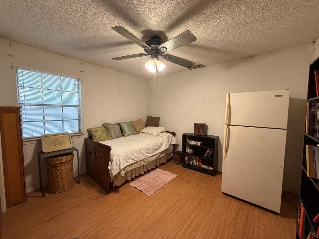 273 Alta Vista Dr, Bastrop, TX 78602