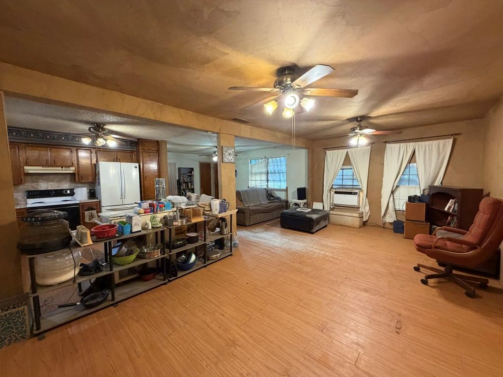 273 Alta Vista Dr, Bastrop, TX 78602