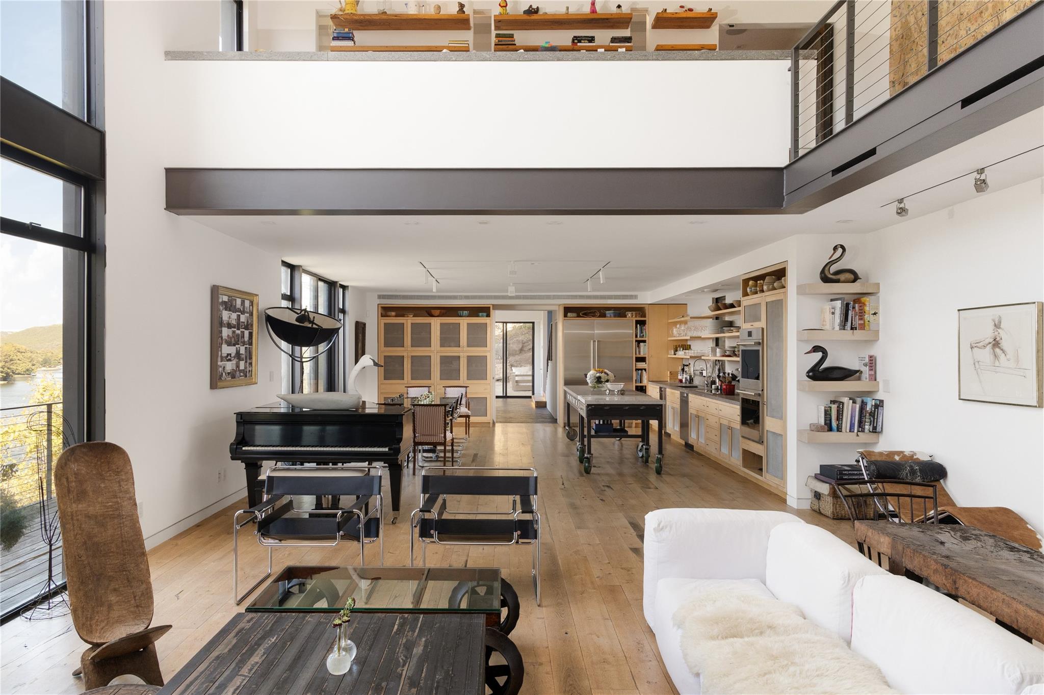 2200 Scenic Dr, Austin, TX 78703